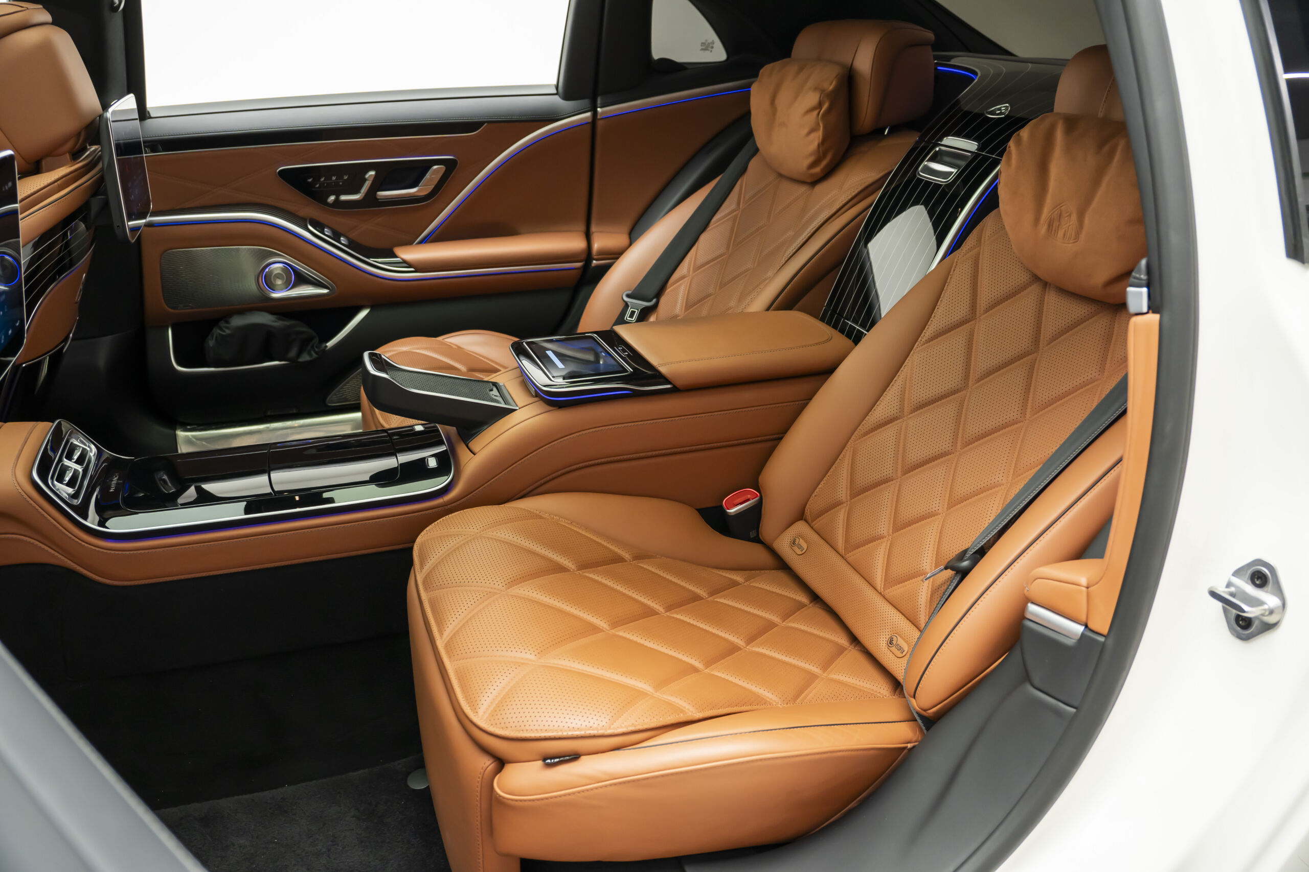 
								2022 Mercedes Maybach S 680 4MATIC full									