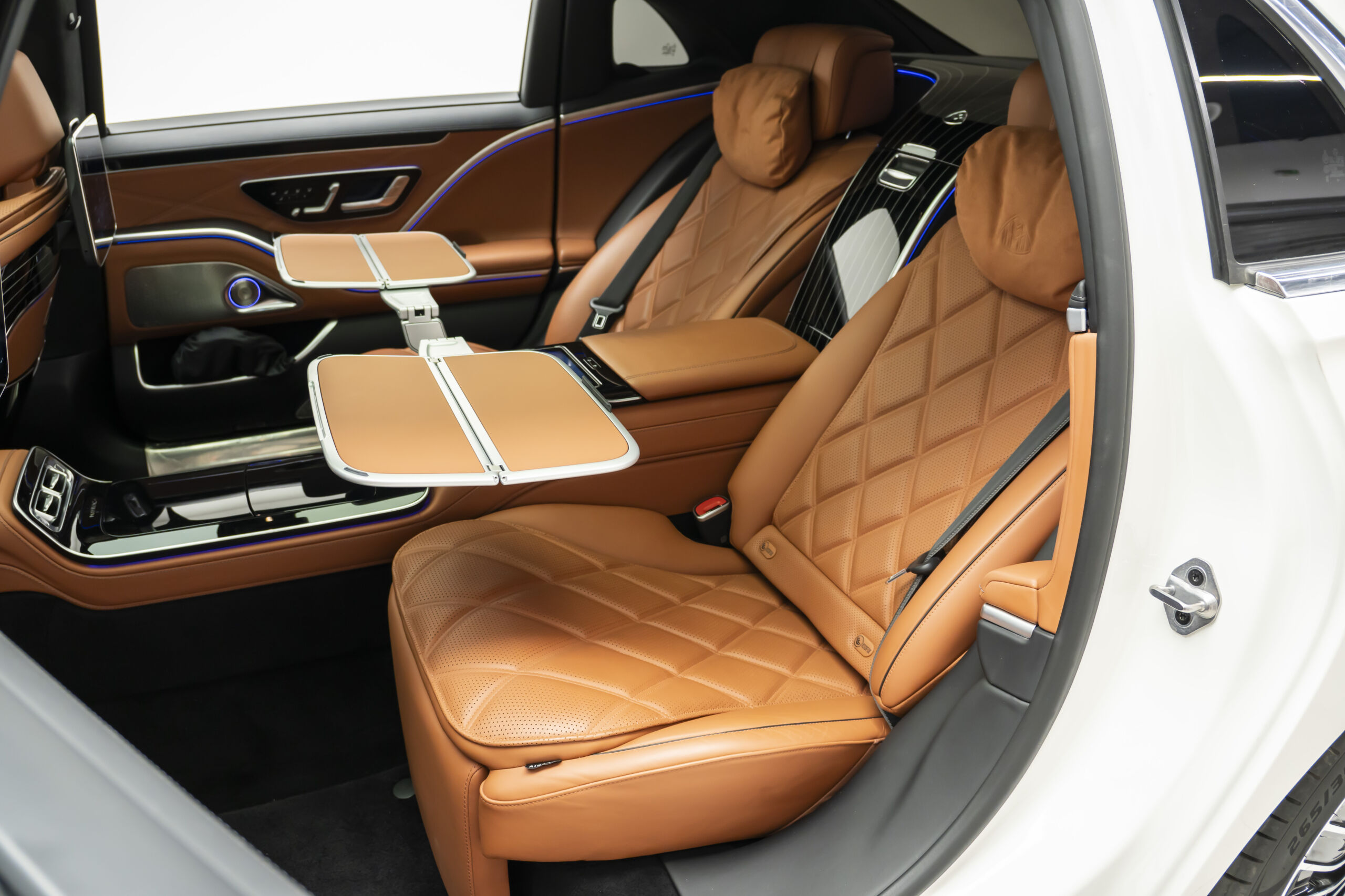 
								2022 Mercedes Maybach S 680 4MATIC full									
