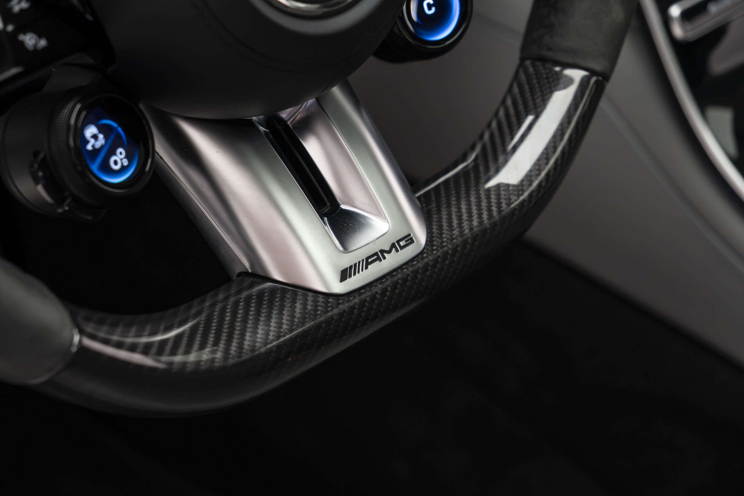 
								2023 Mercedes AMG S 63 E Performance full									