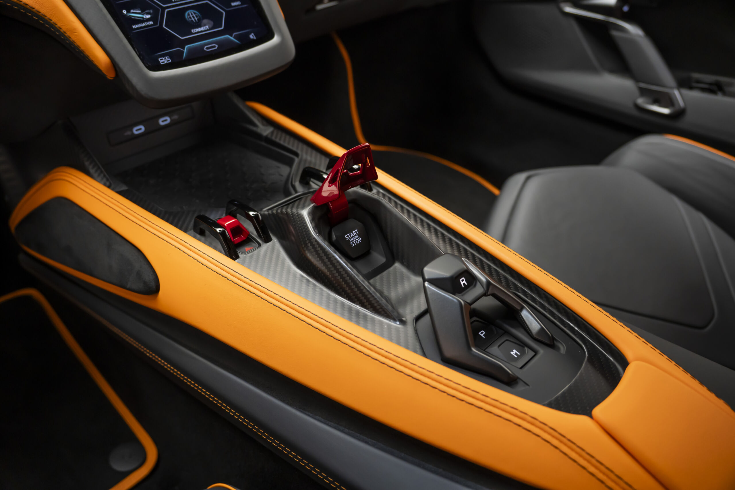 
								2024 Lamborghini Revuelto full									