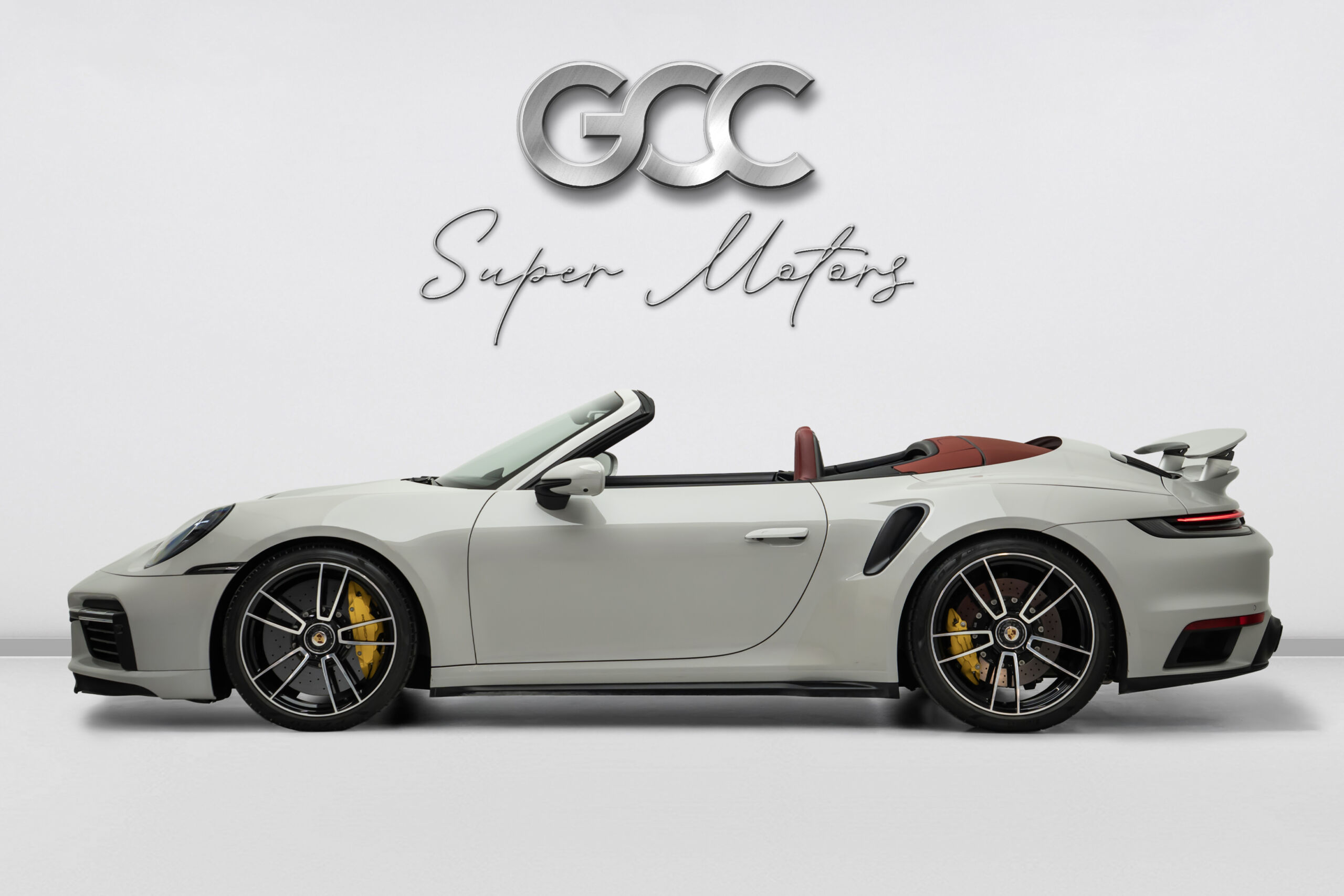 
								2023 Porsche 911 Turbo S Cabriolet full									
