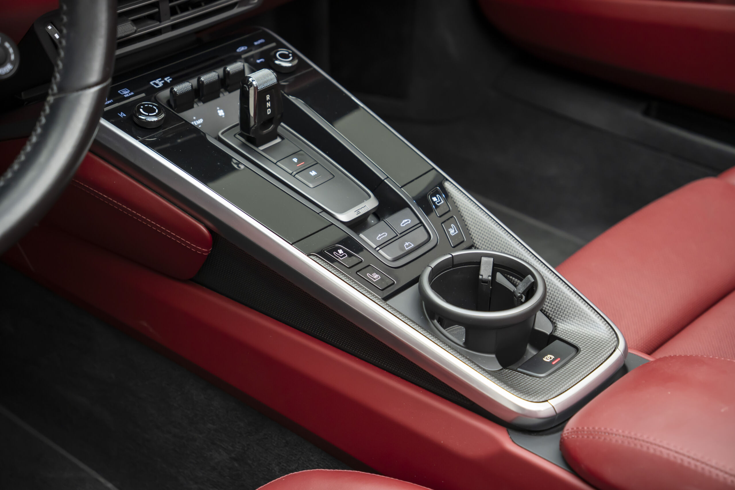 
								2023 Porsche 911 Turbo S Cabriolet full									