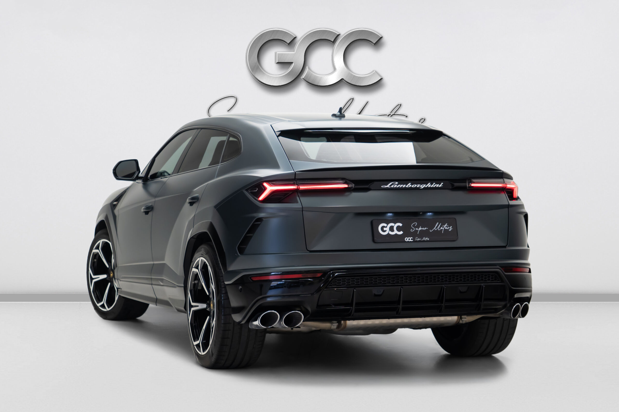 
								2019 Lamborghini Urus full									
