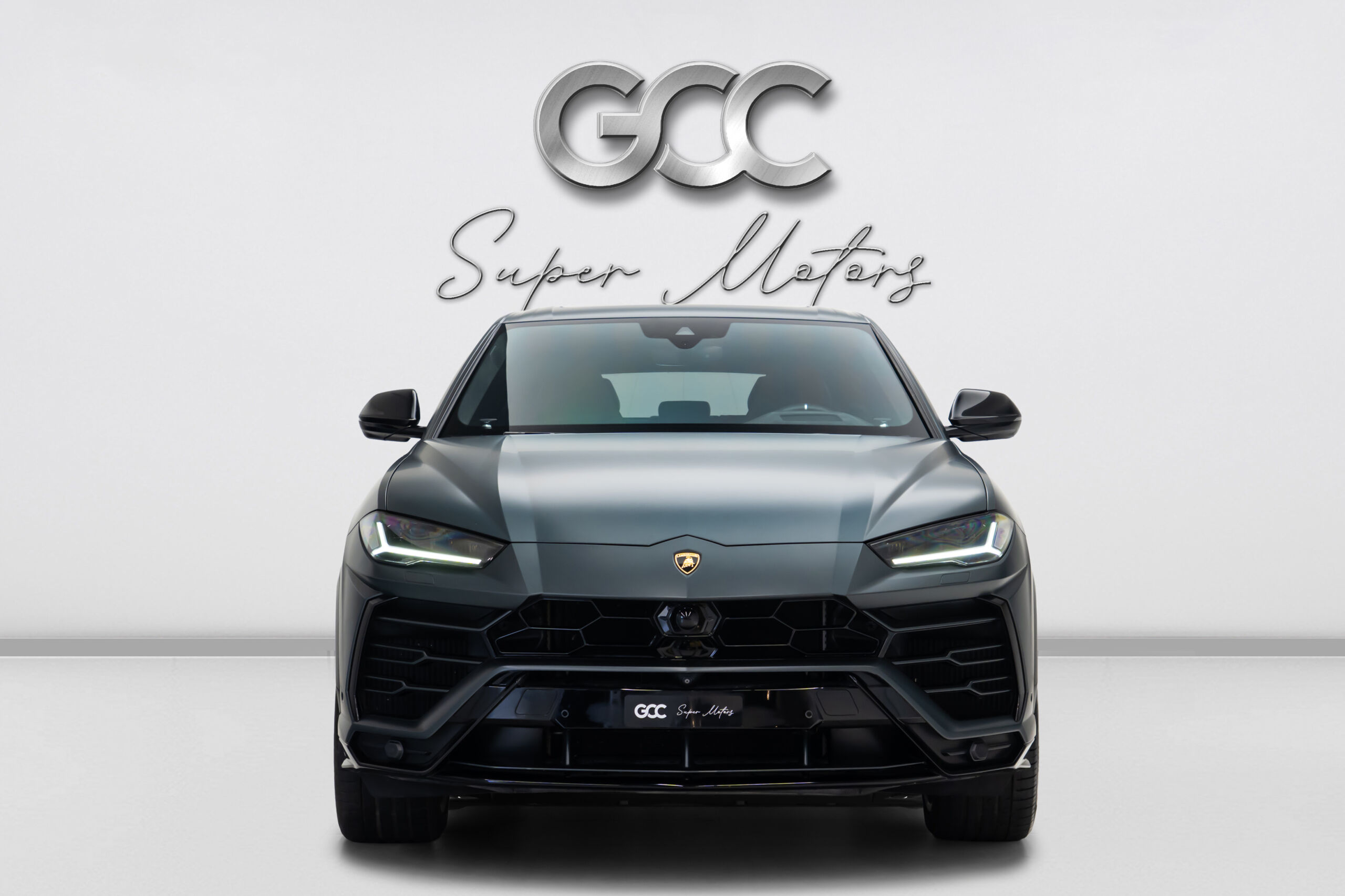 
								2019 Lamborghini Urus full									