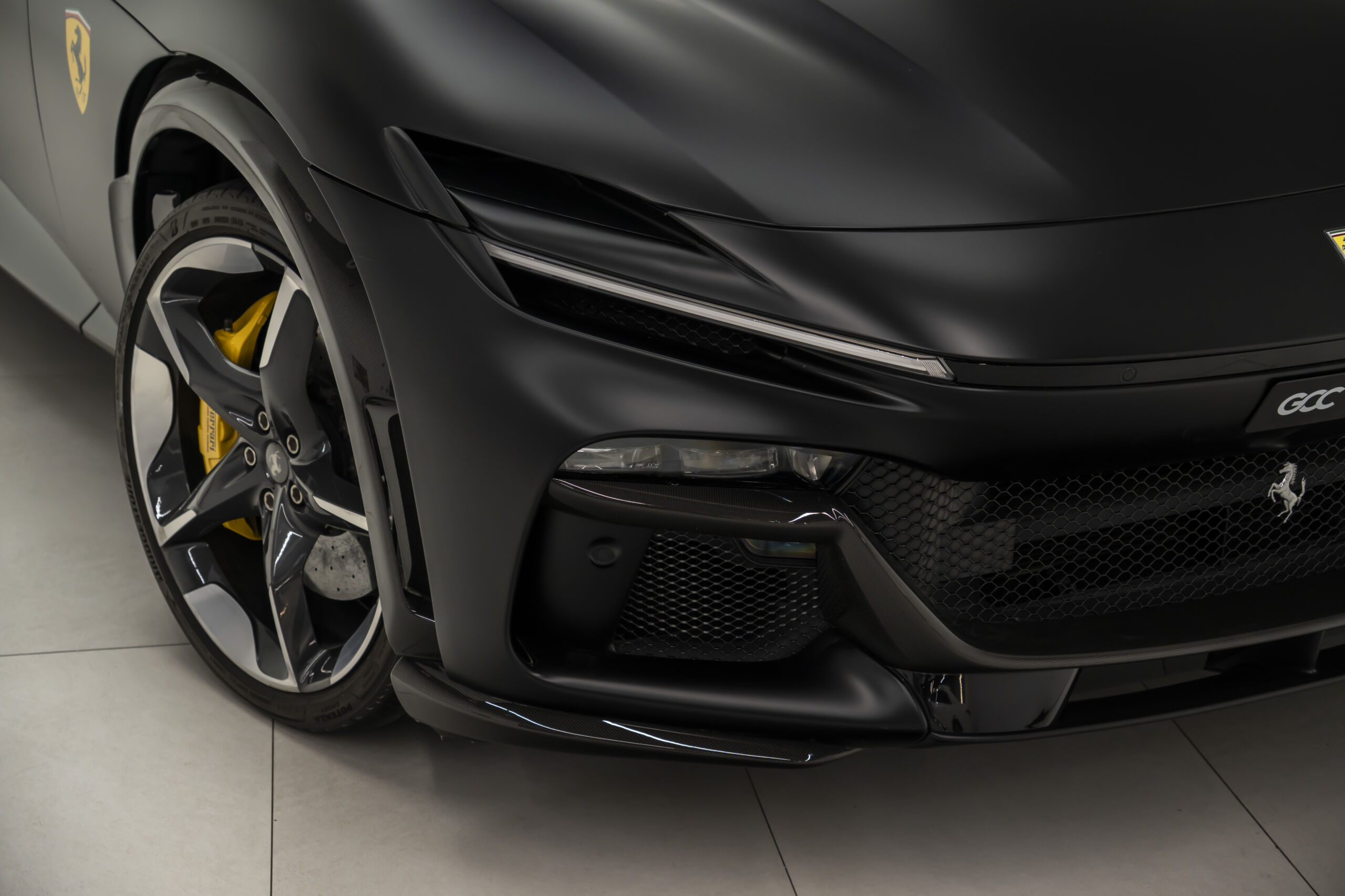 
								2024 Ferrari Purosangue full									