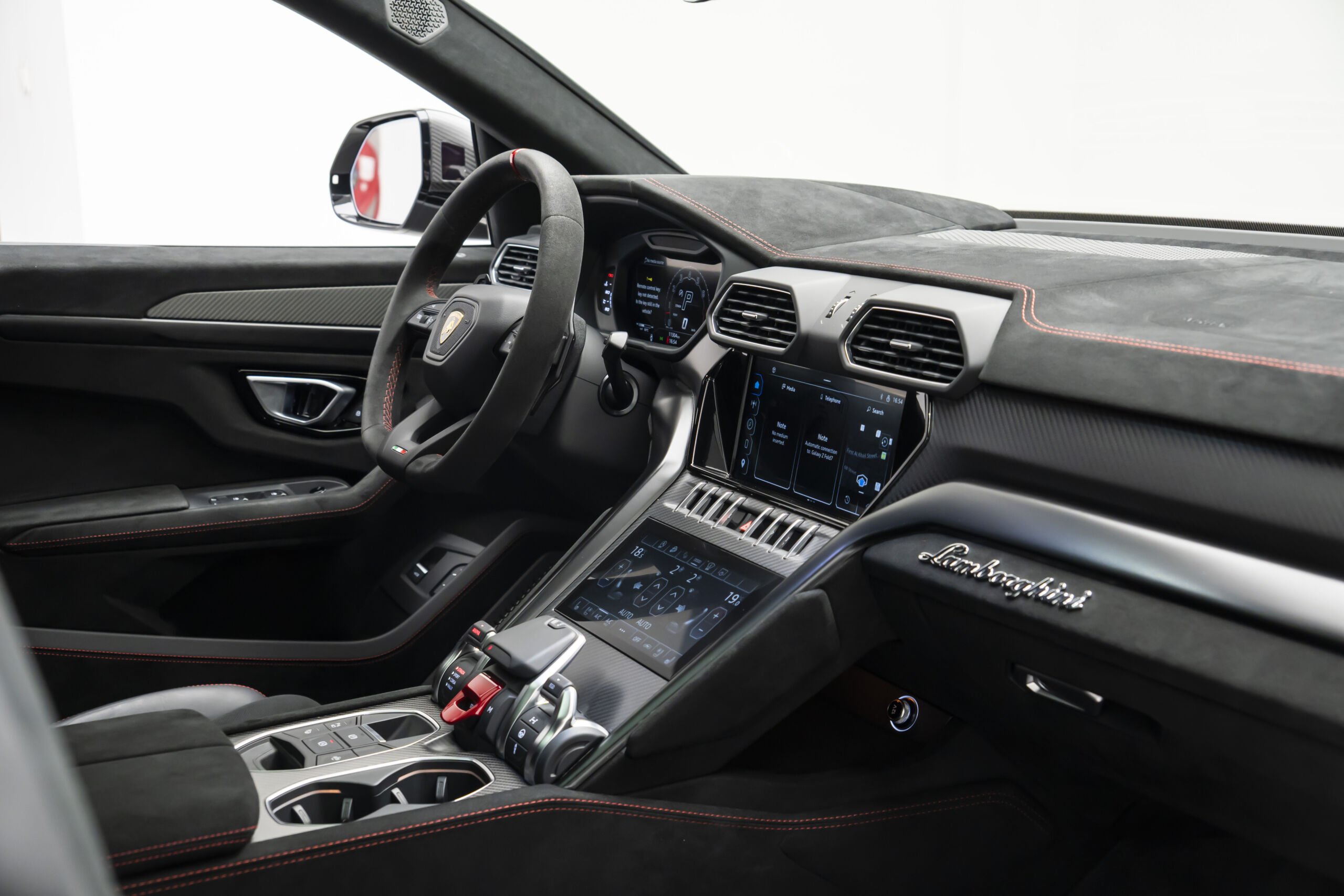 
								2024 Lamborghini Urus Performante full									