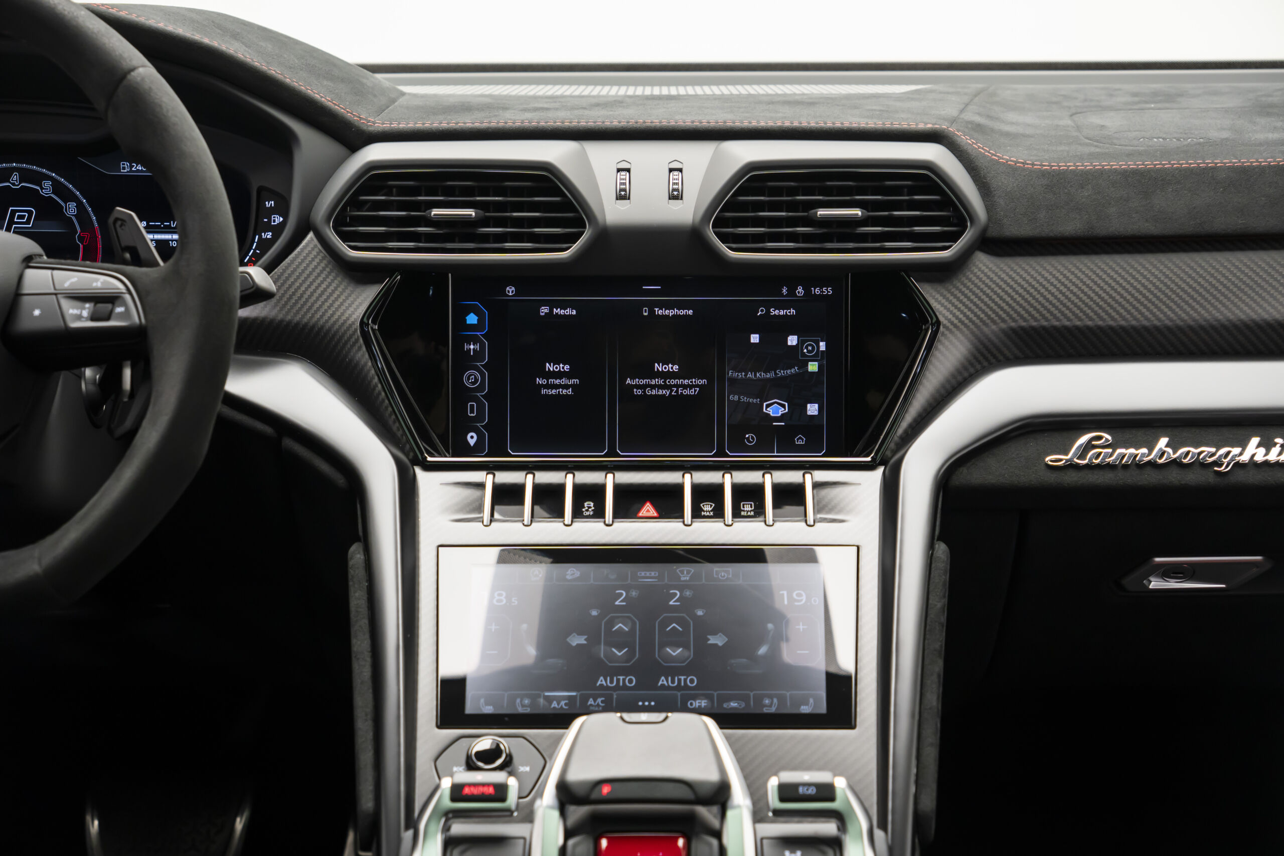 
								2024 Lamborghini Urus Performante full									