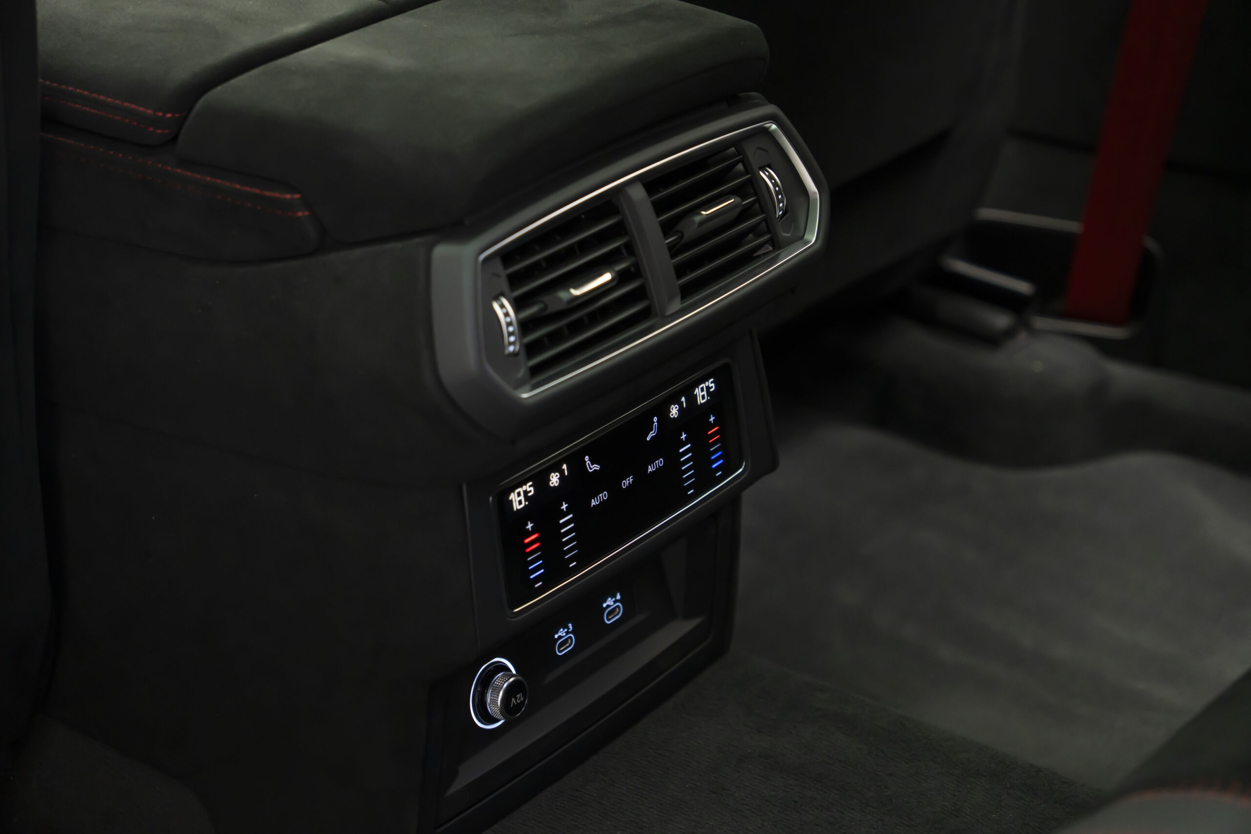 
								2024 Lamborghini Urus Performante full									