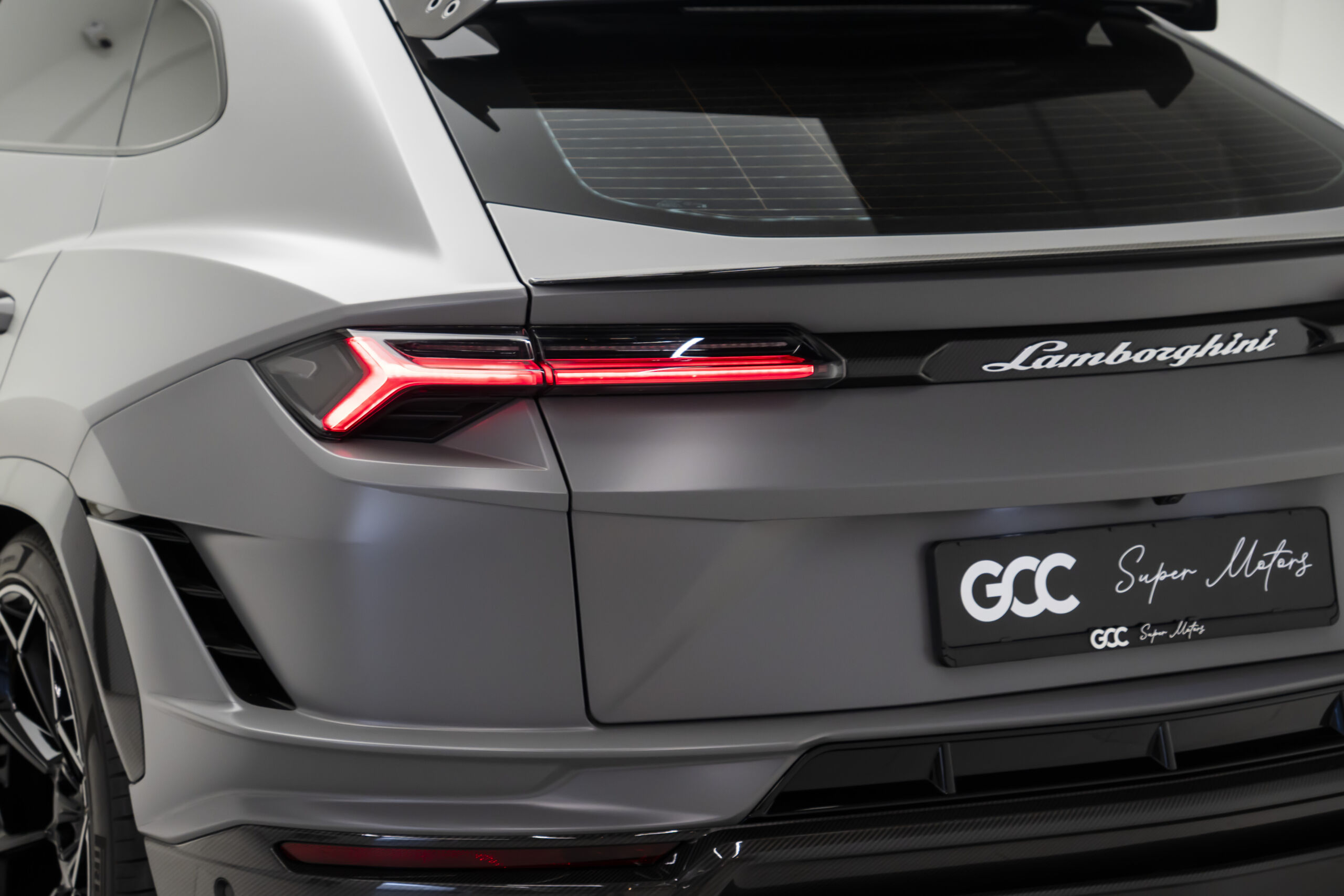
								2024 Lamborghini Urus Performante full									