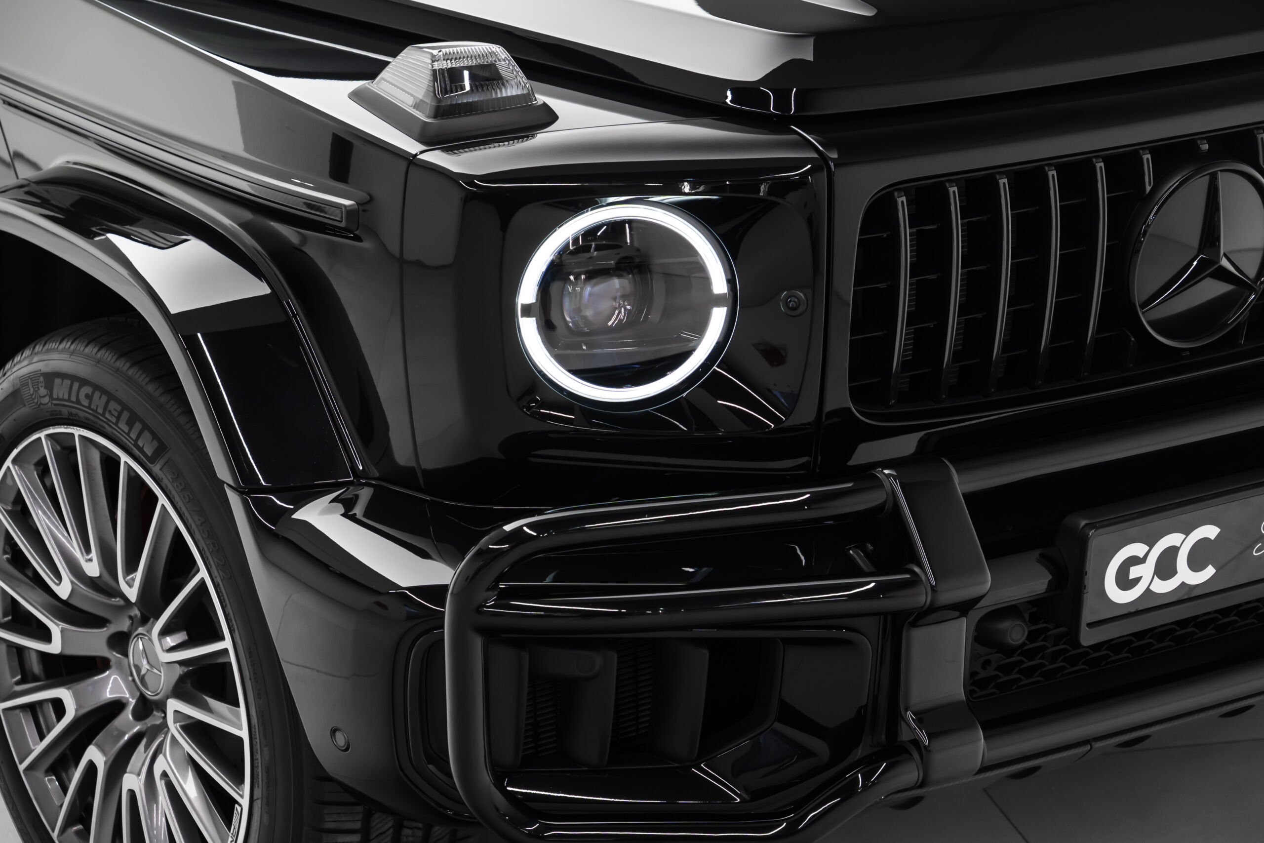 
								2025 Mercedes AMG G63 4MATIC Plus full									