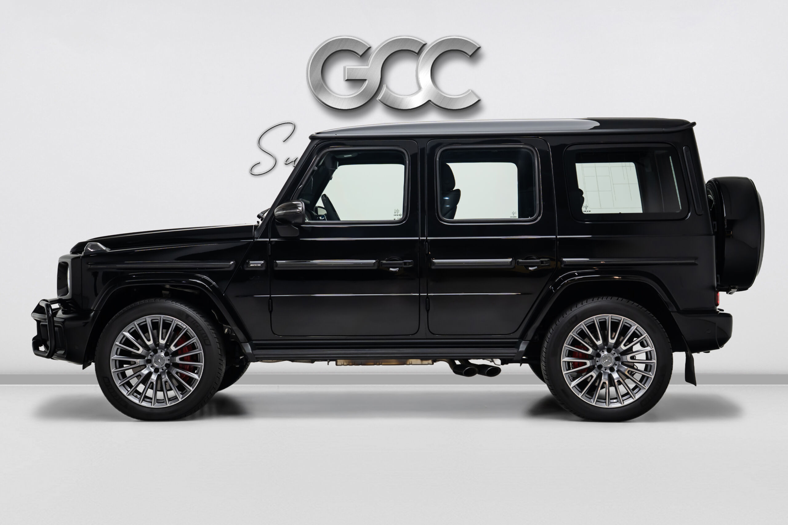
								2025 Mercedes AMG G63 4MATIC Plus full									