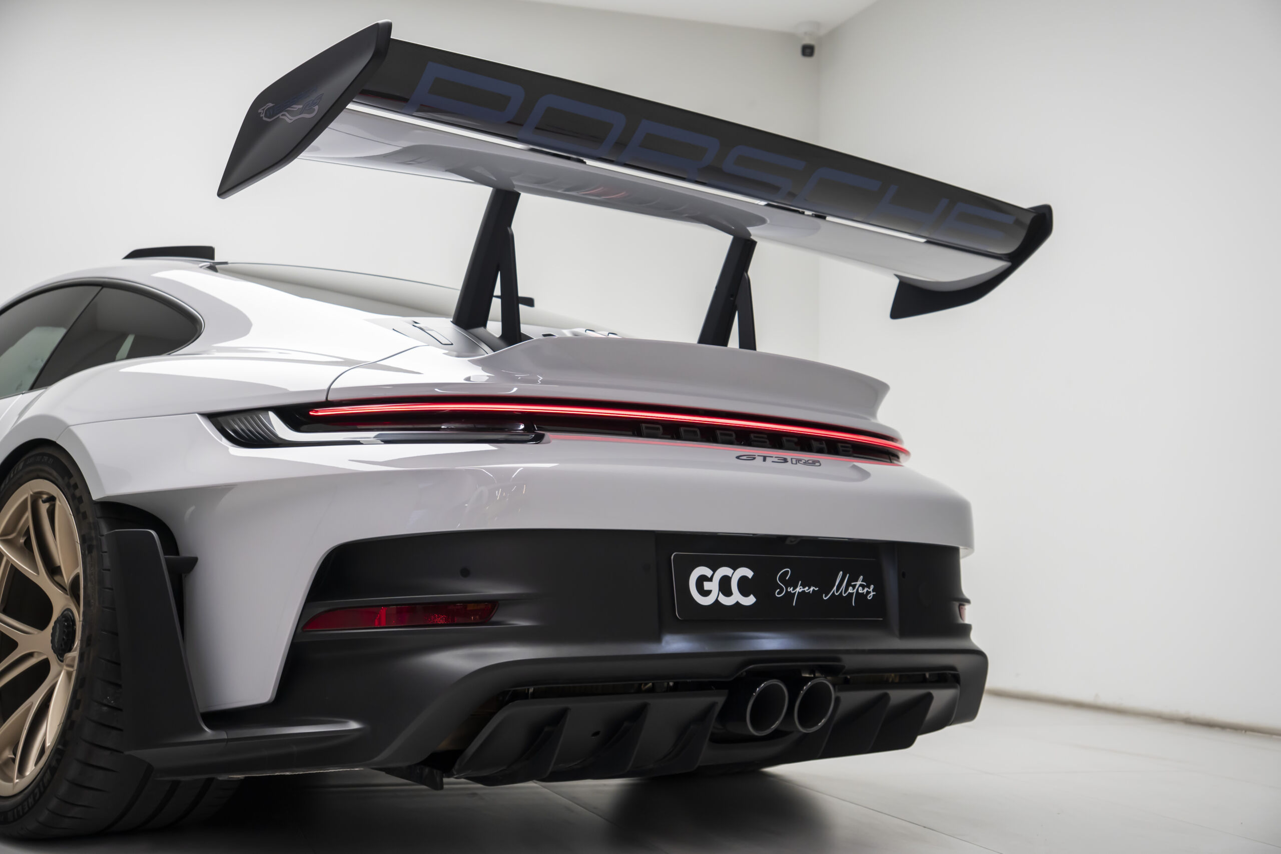 
								2025 Porsche 911 GT3 RS Weissach Clubsport Package full									