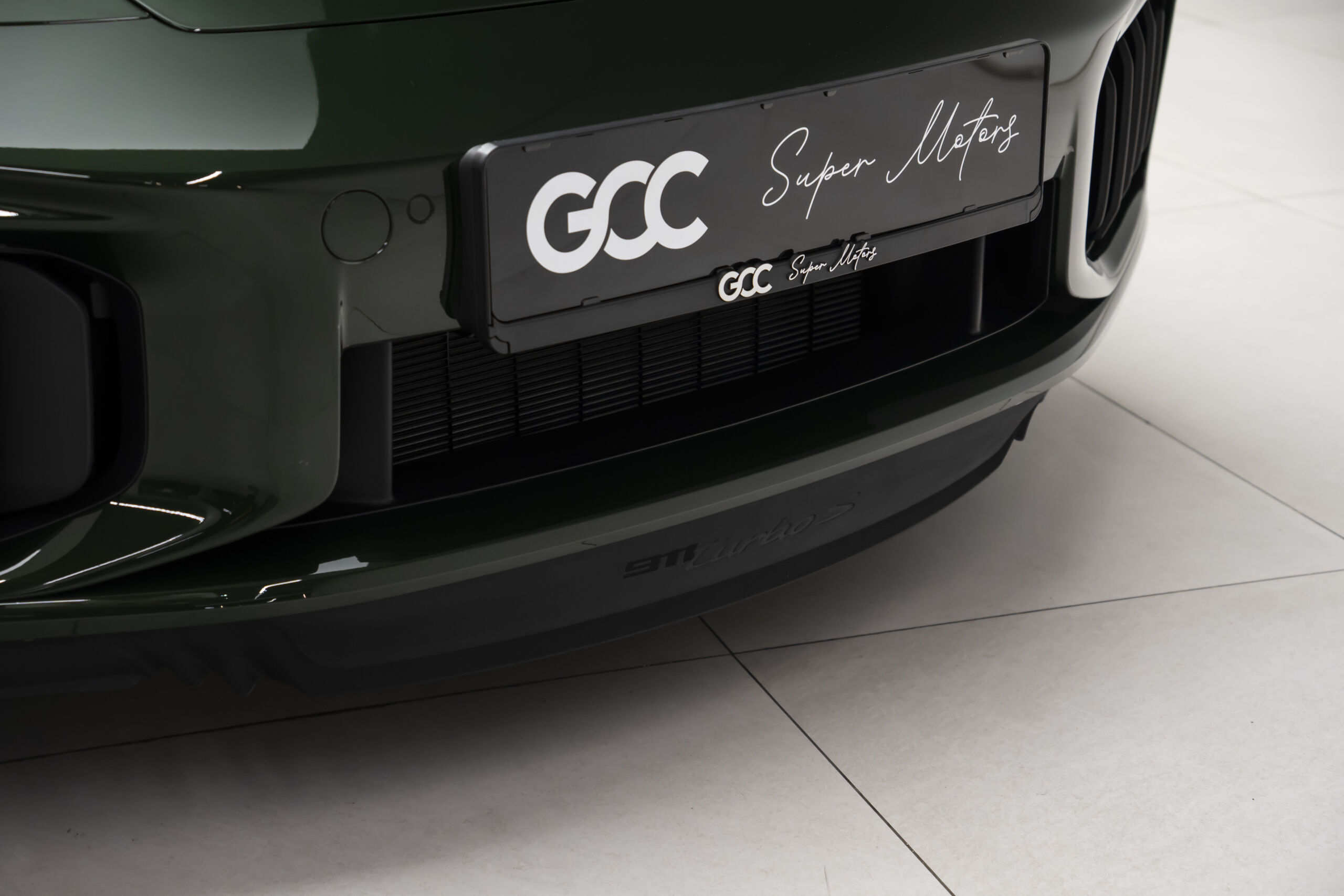 
								2026 Porsche 911 Turbo S Coupe Exclusive Manufaktur Heritage Design full									