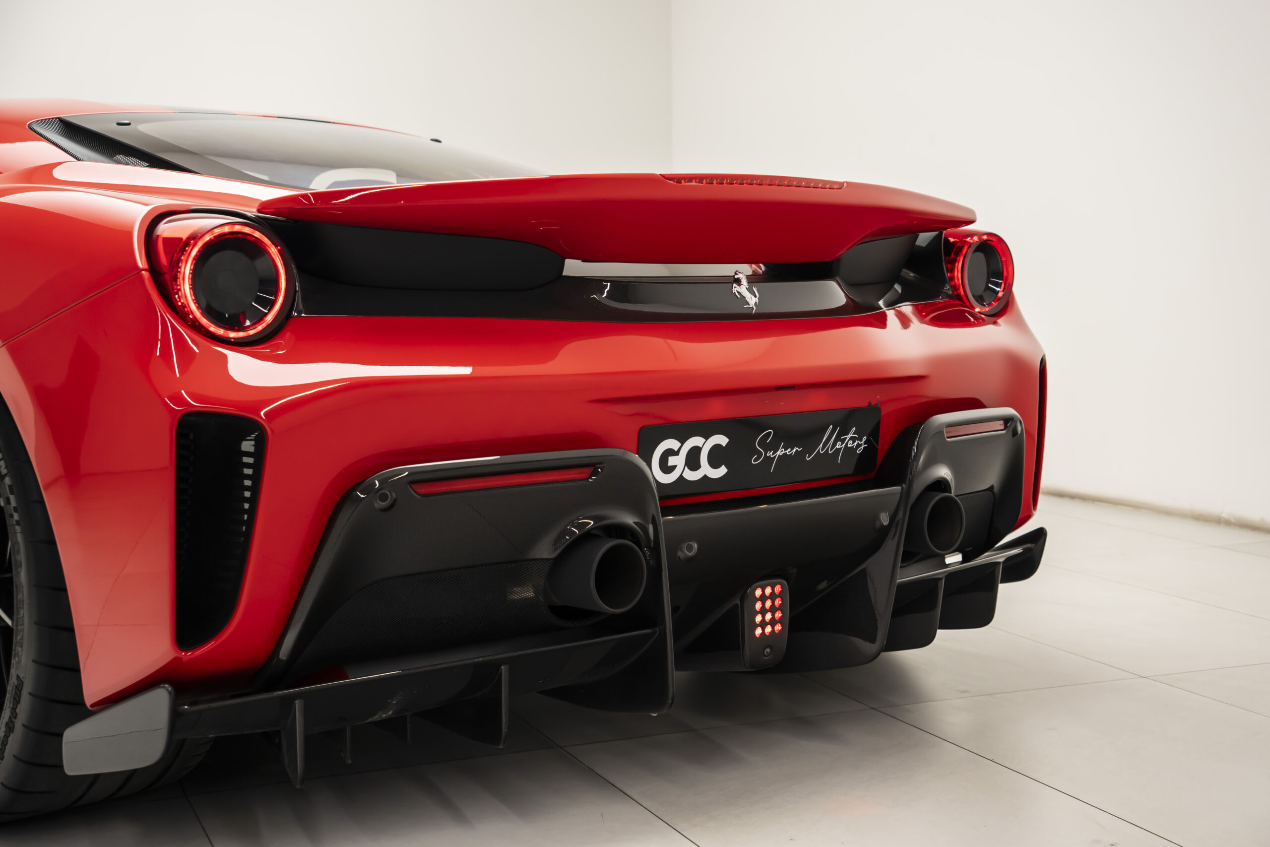 
								2019 Ferrari 488 Pista Coupe full									
