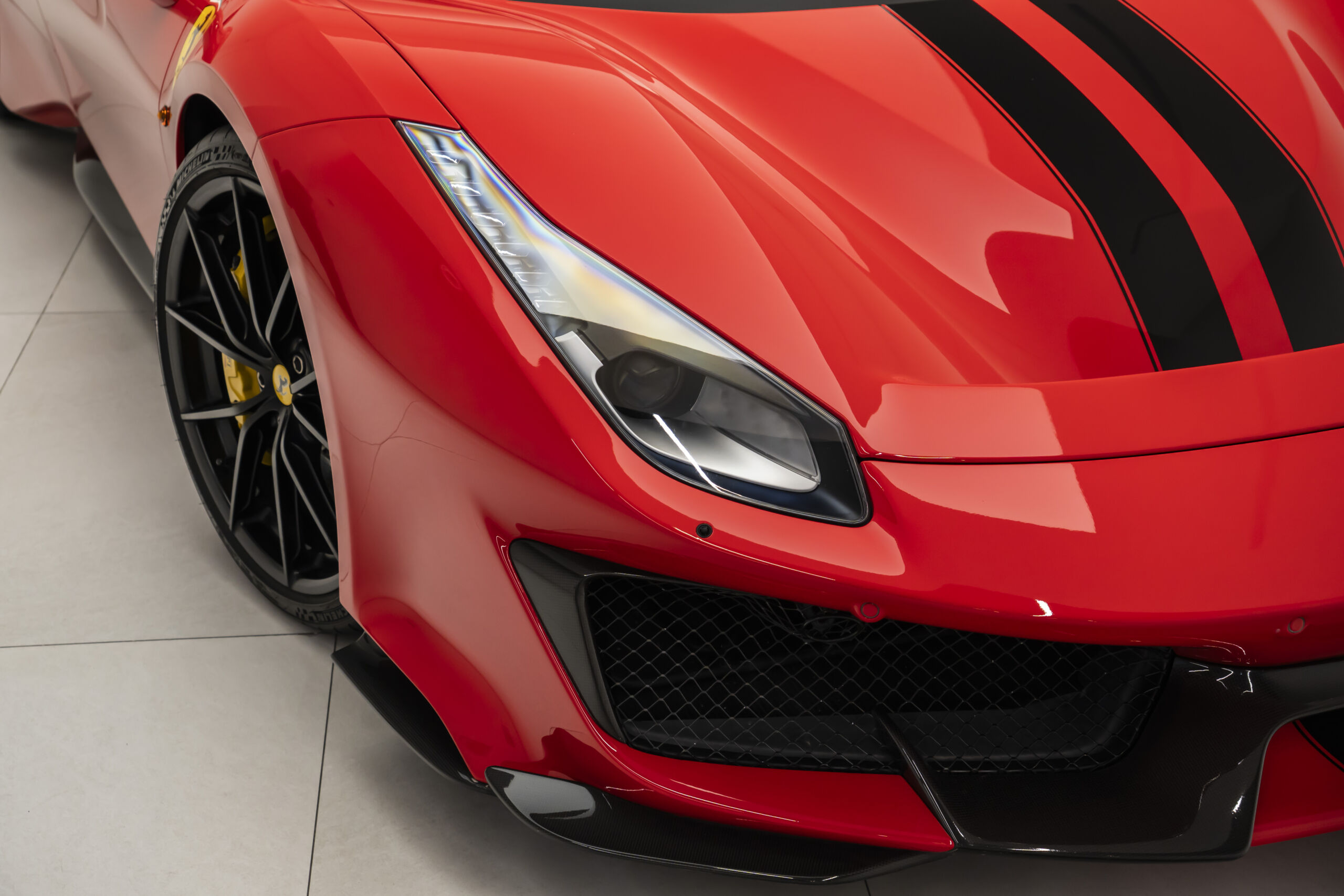 
								2019 Ferrari 488 Pista Coupe full									