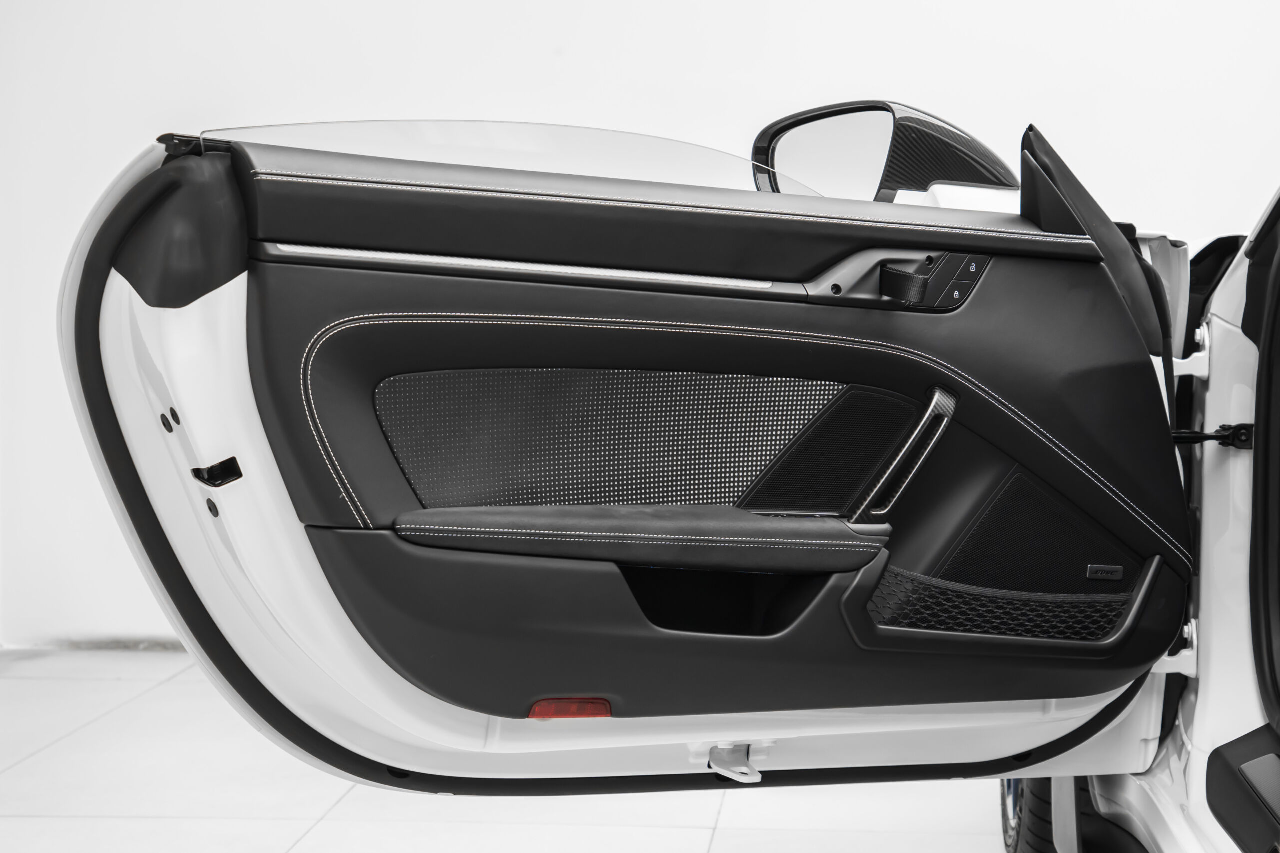 
								2025 Porsche 911 GT3 RS Weissach Package full									