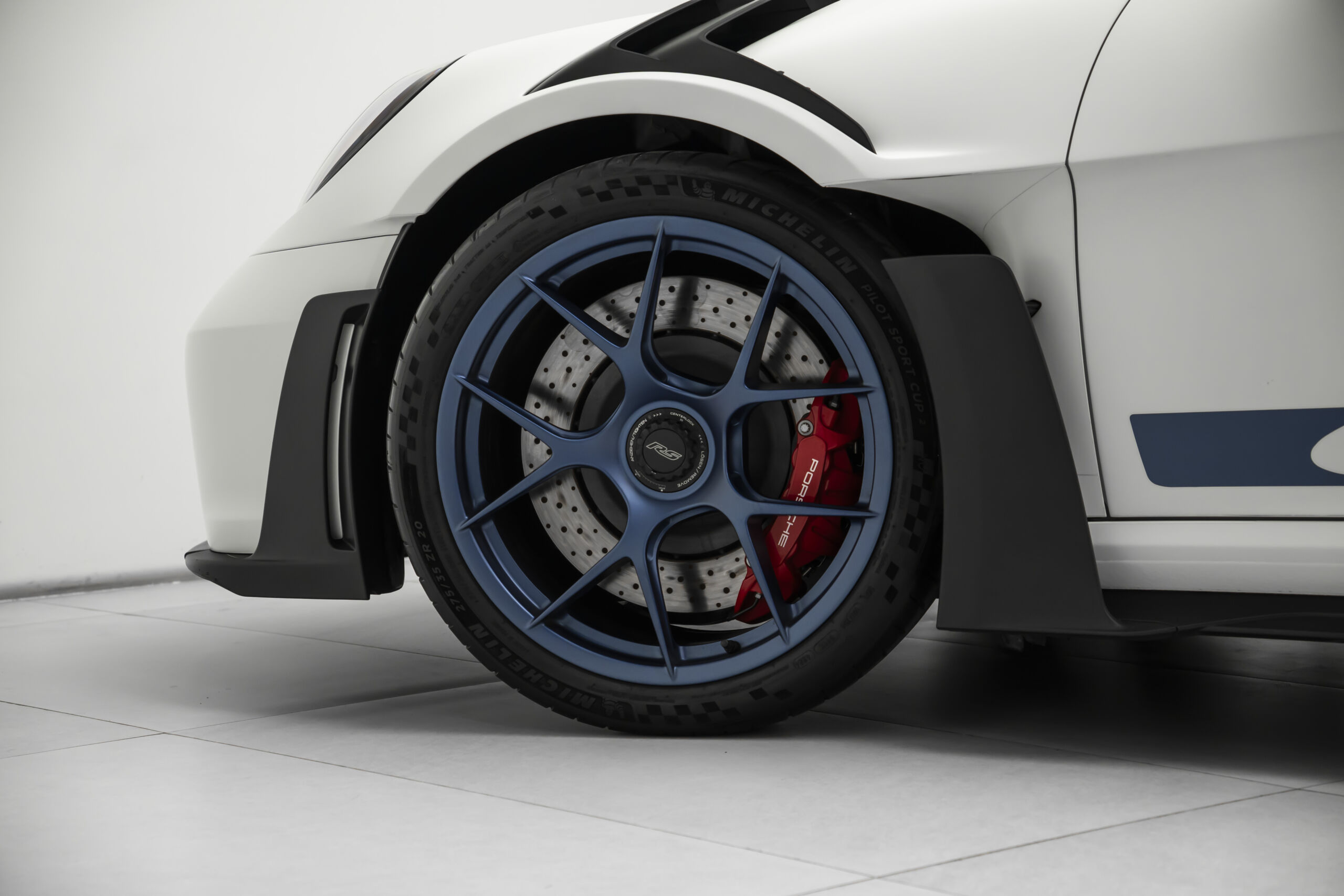 
								2025 Porsche 911 GT3 RS Weissach Package full									