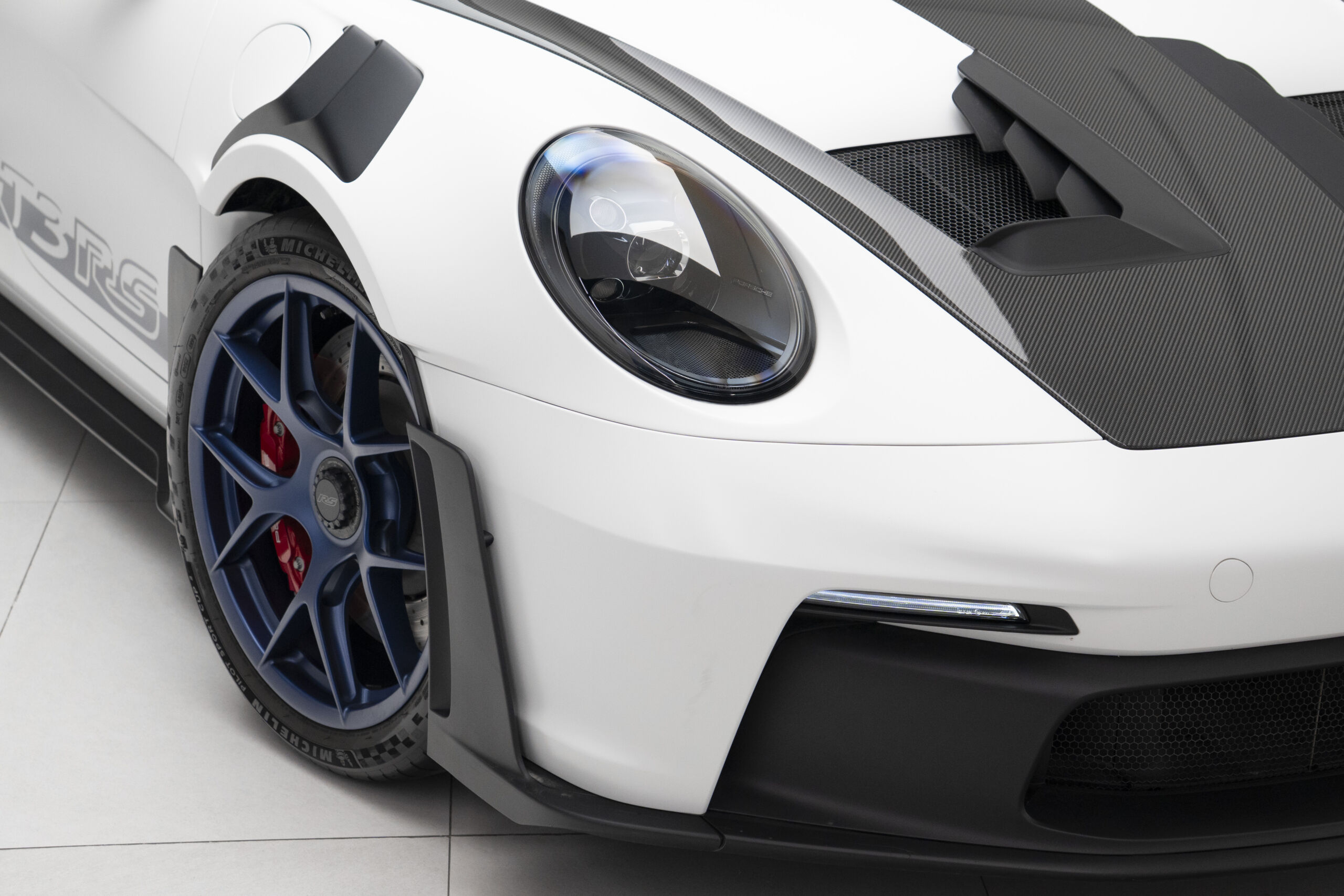 
								2025 Porsche 911 GT3 RS Weissach Package full									