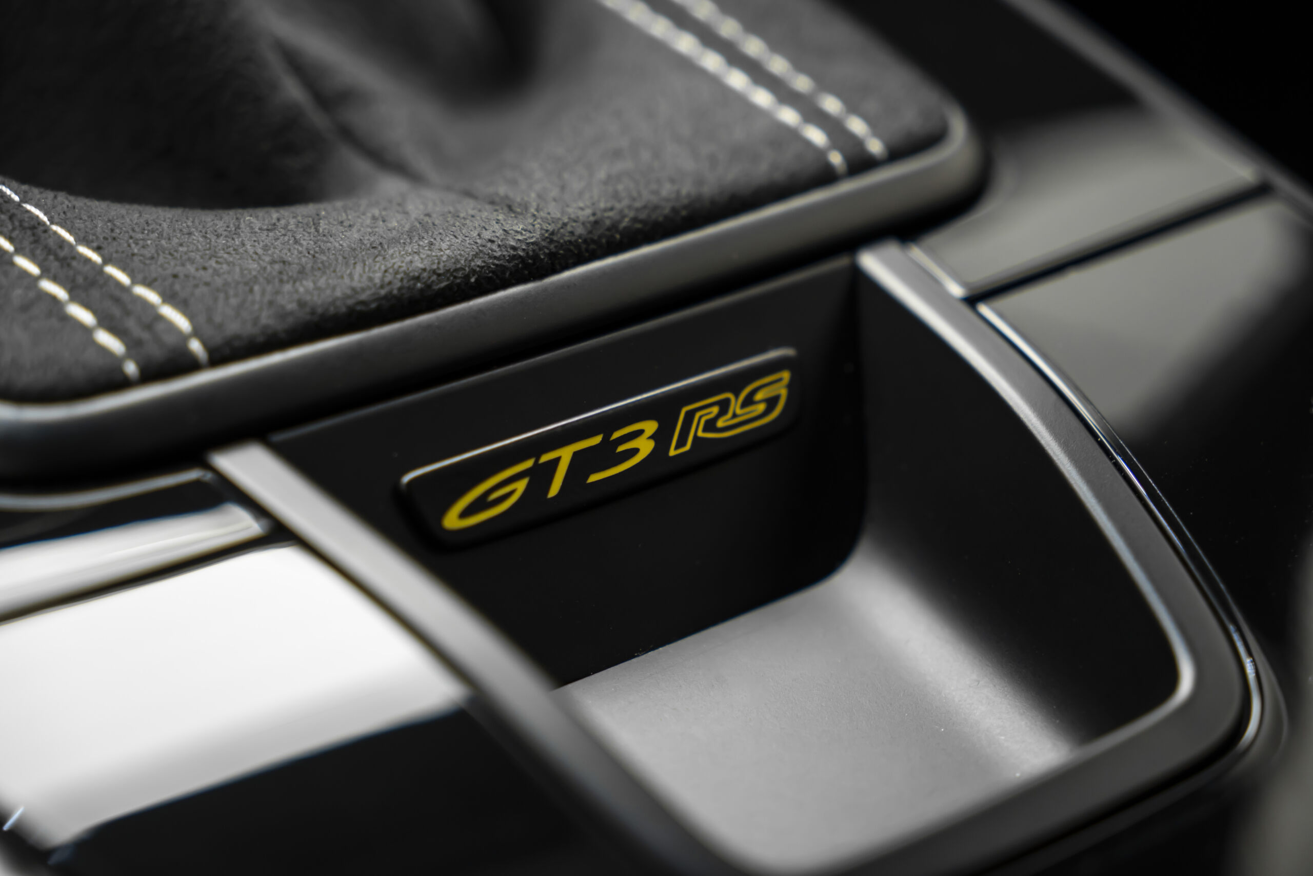 
								2025 Porsche 911 GT3 RS Weissach Package full									