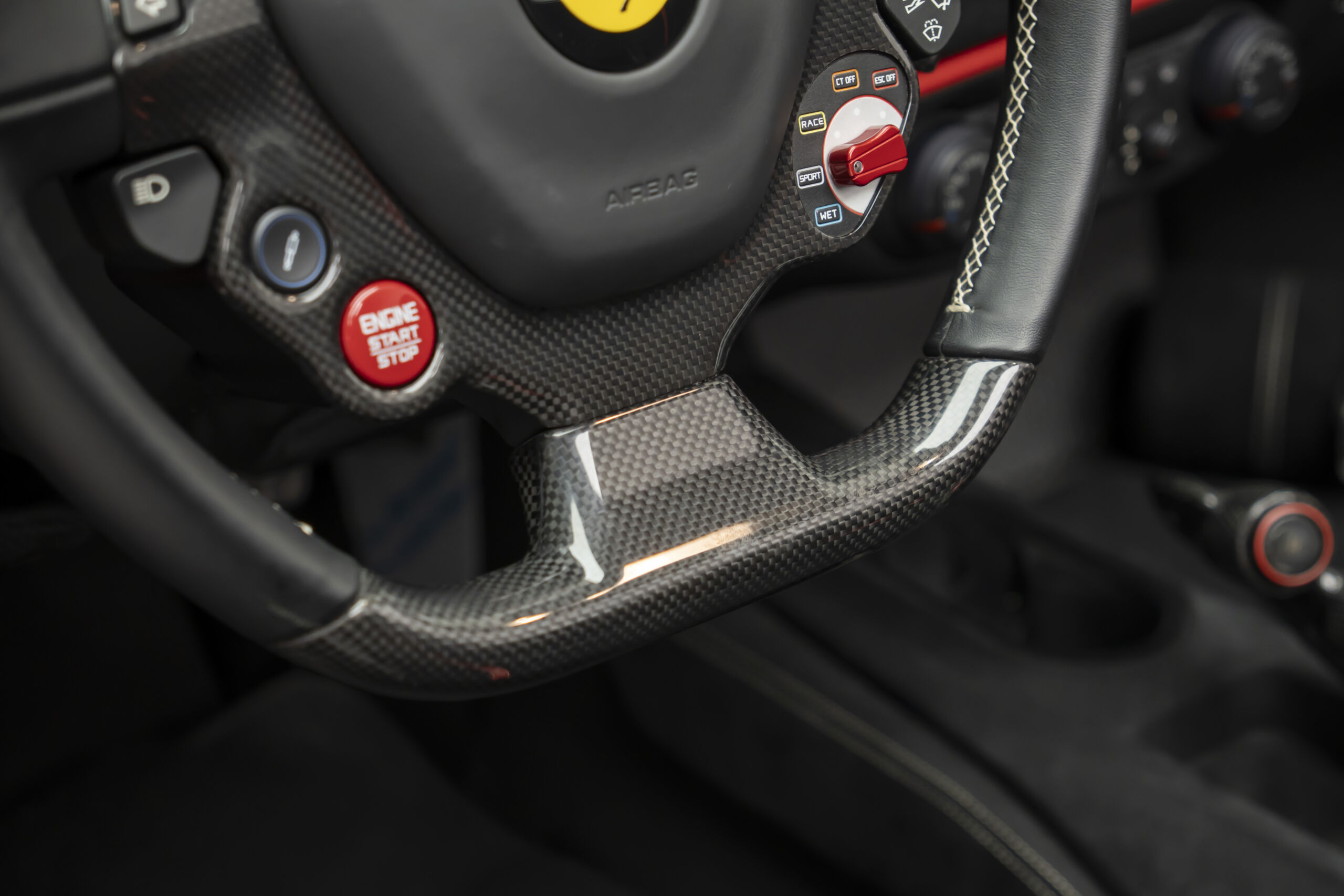 
								Collector Grade 2021 Ferrari 488 Pista Spider full									