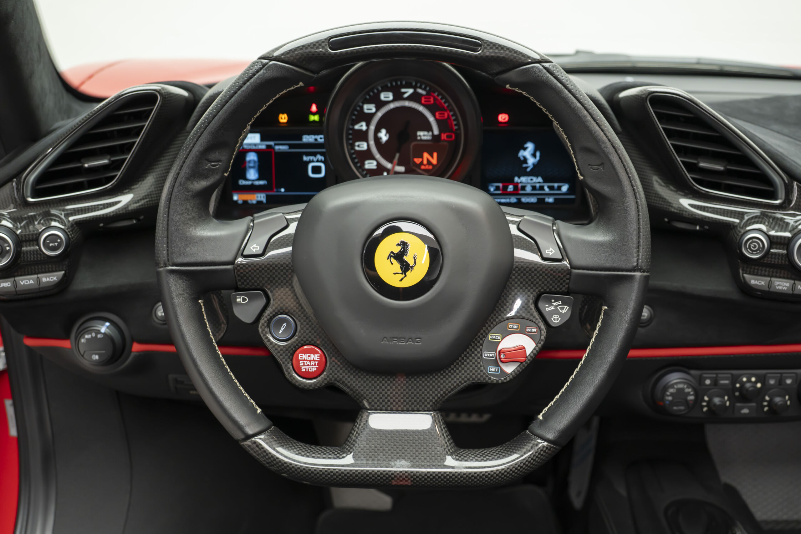 
								Collector Grade 2021 Ferrari 488 Pista Spider full									
