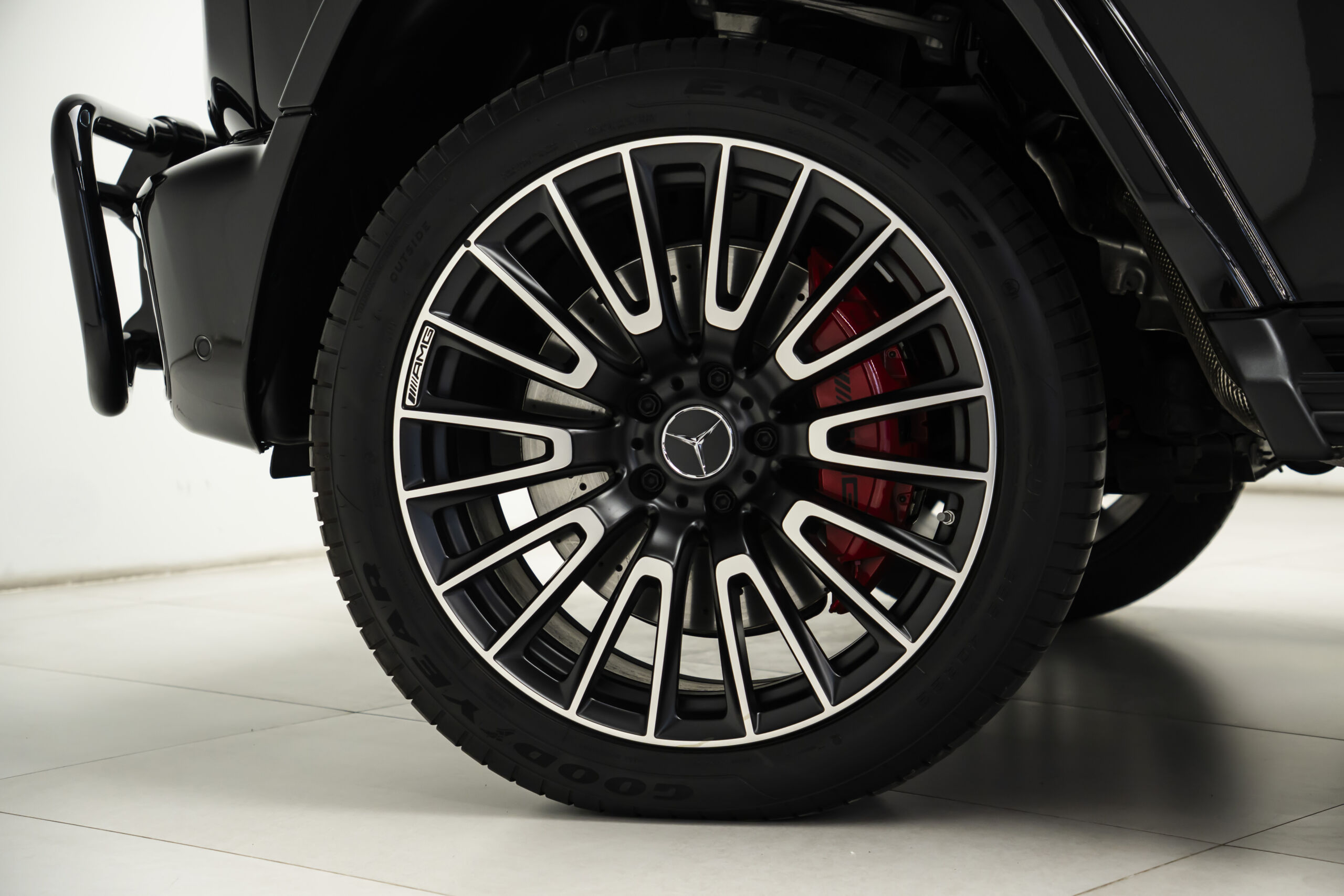 
								2025 Mercedes AMG G63 Exclusive Manufaktur full									