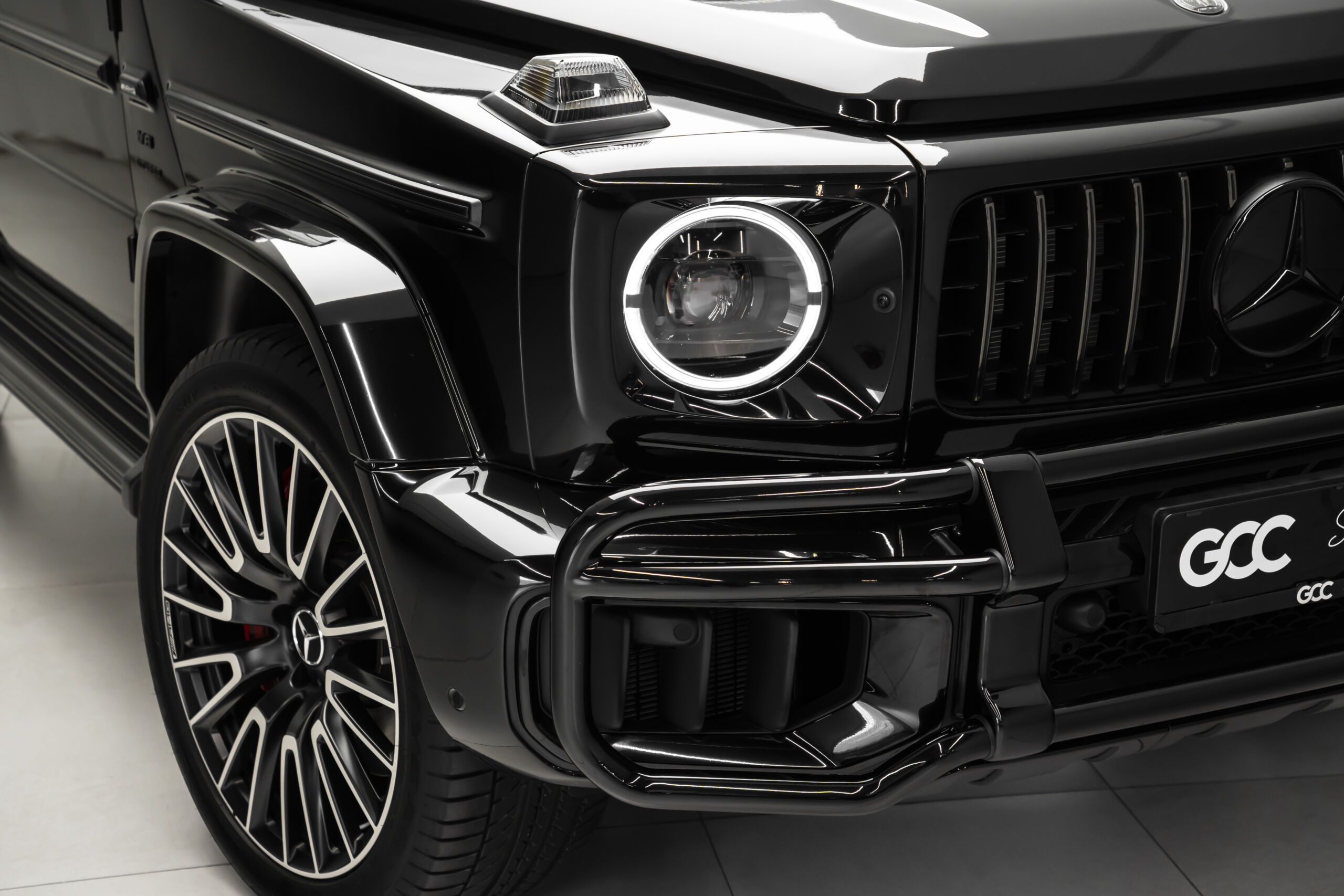 
								2025 Mercedes AMG G63 Exclusive Manufaktur full									