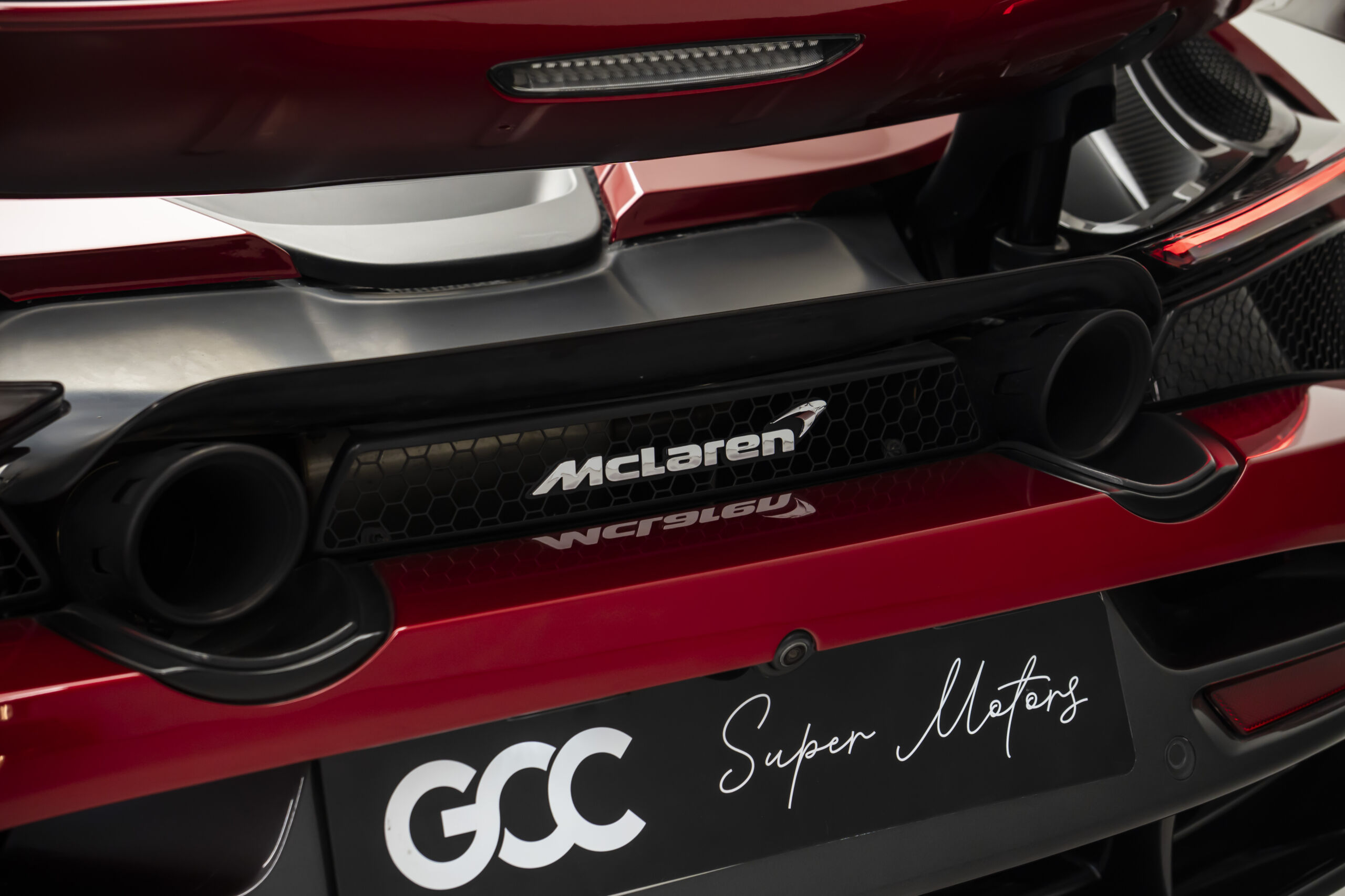 
								Special Order 2019 McLaren 720S Coupe full									