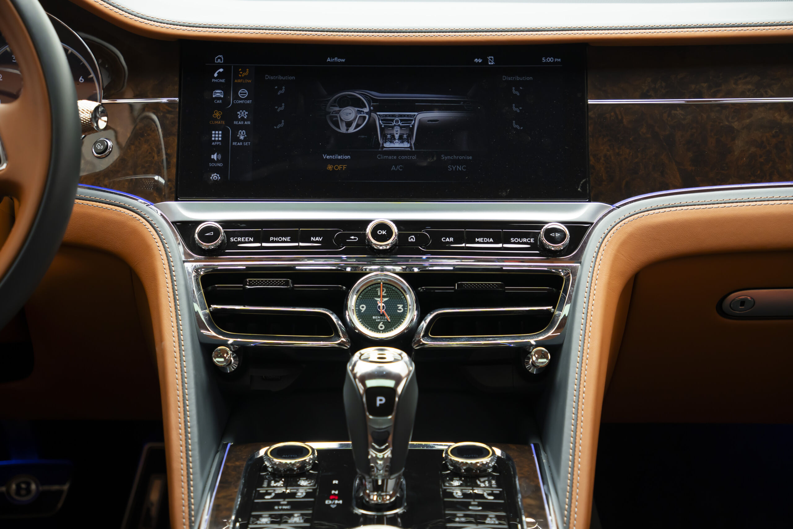 
								2022 Bentley Flying Spur Mulliner W12 full									