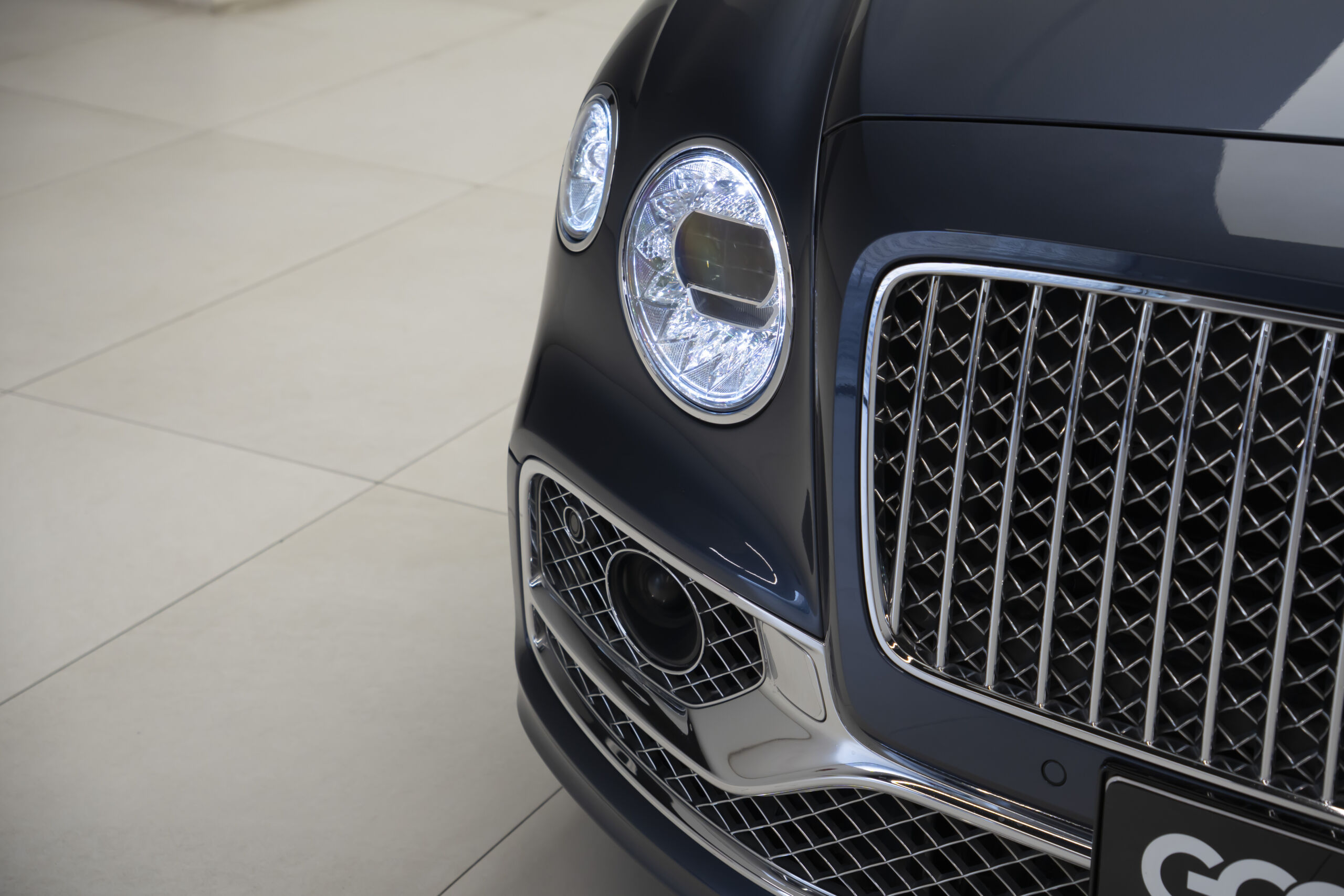 
								2022 Bentley Flying Spur Mulliner W12 full									