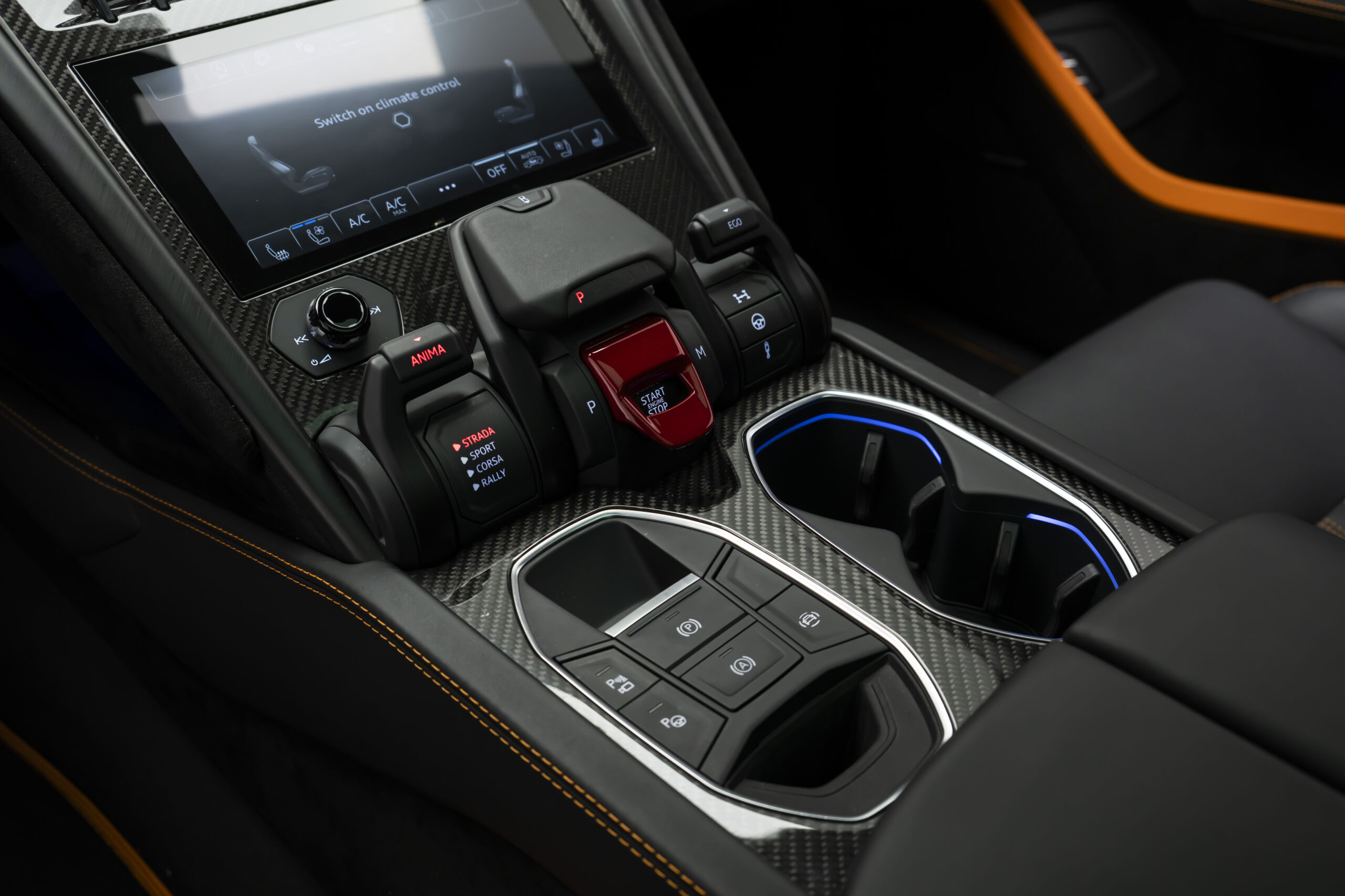 
								2024 Lamborghini Urus Performante full									