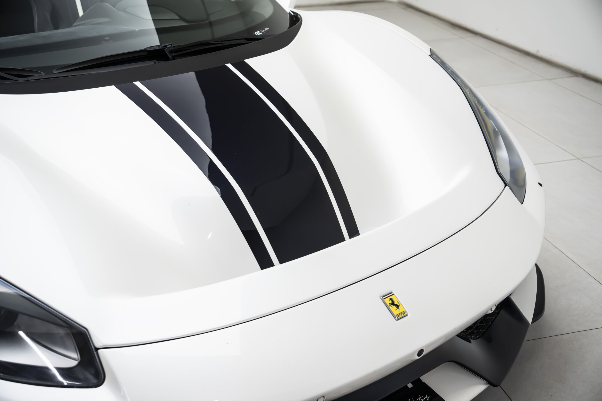 
								2020 Ferrari 488 Pista Aperta Atelier full									