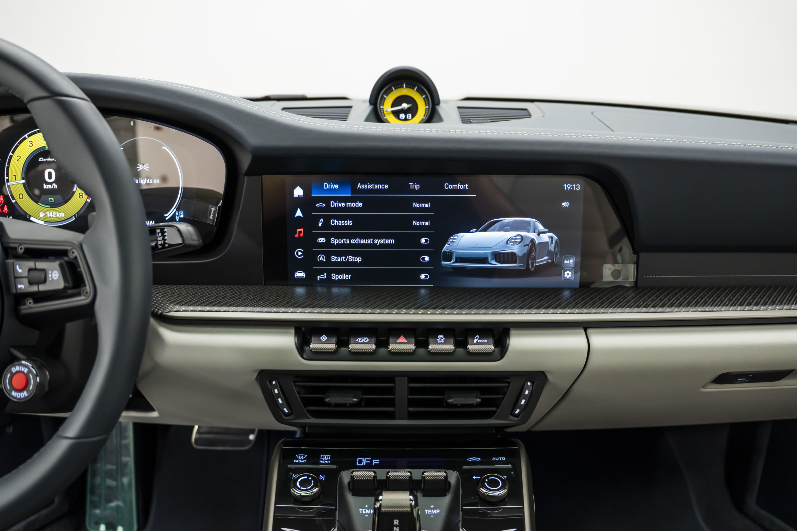 
								2026 Porsche 911 Turbo S Coupe full									