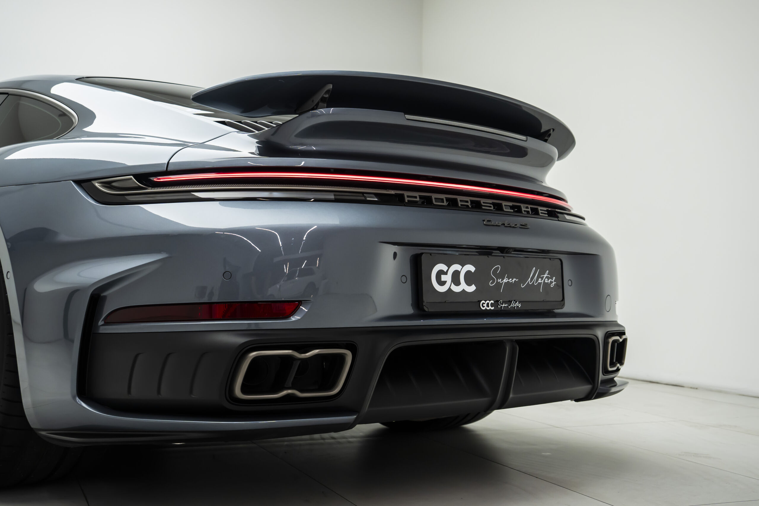 
								2026 Porsche 911 Turbo S Coupe full									