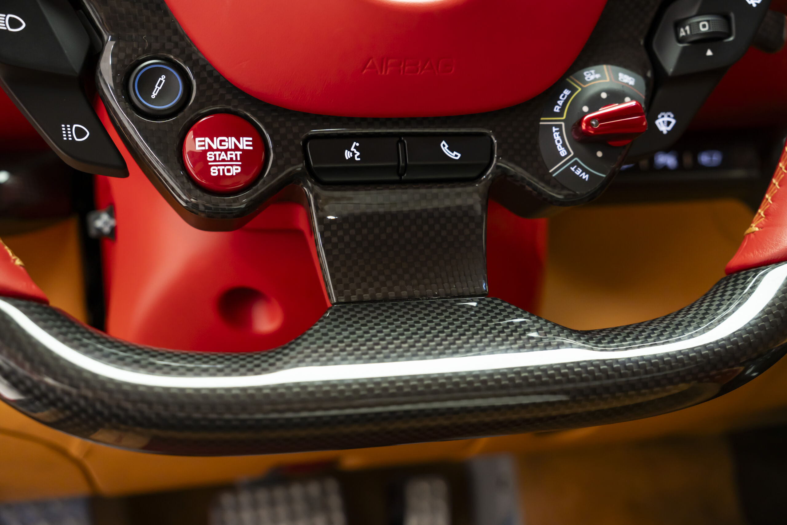 
								2019 Ferrari 812 Superfast full									