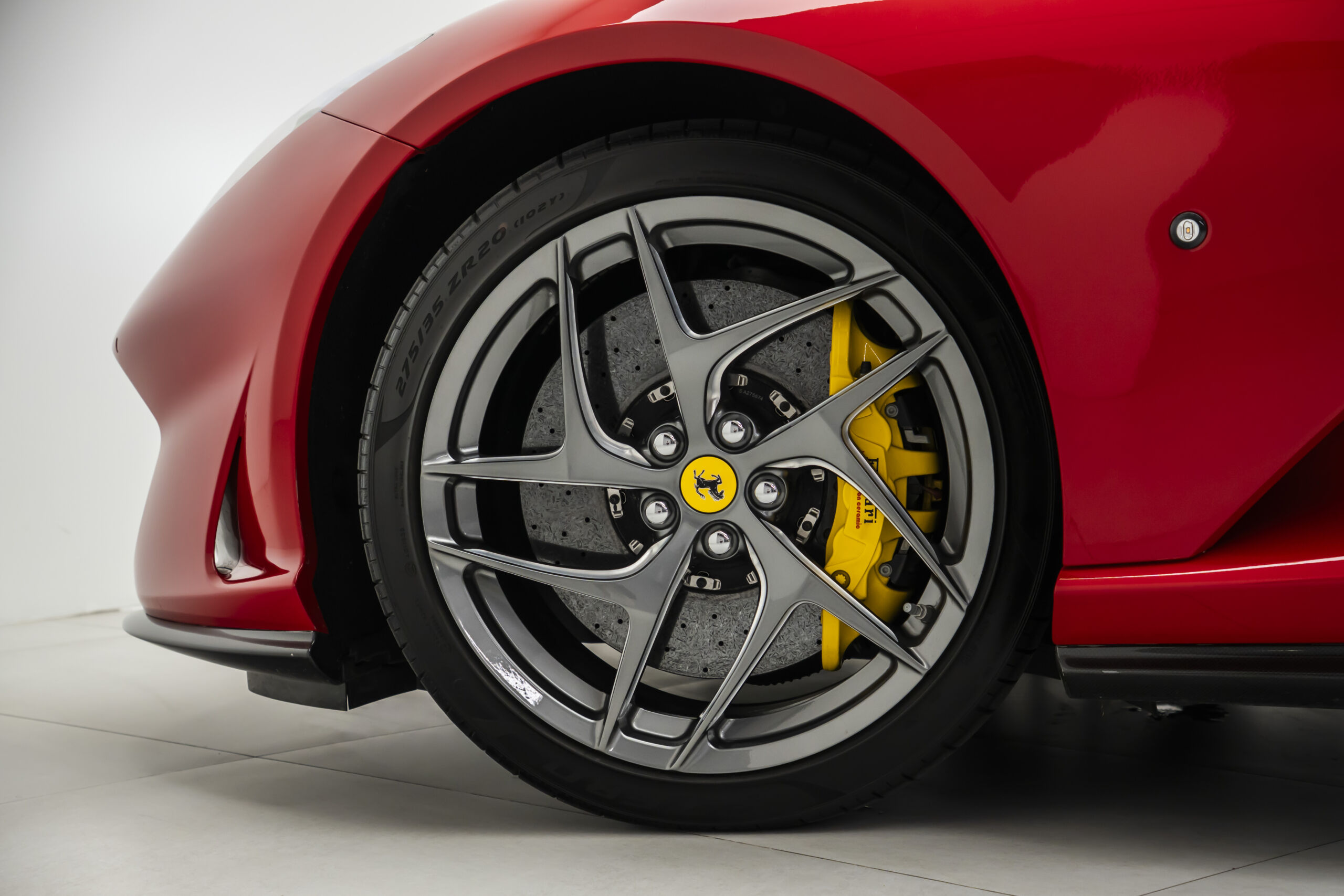 
								2019 Ferrari 812 Superfast full									