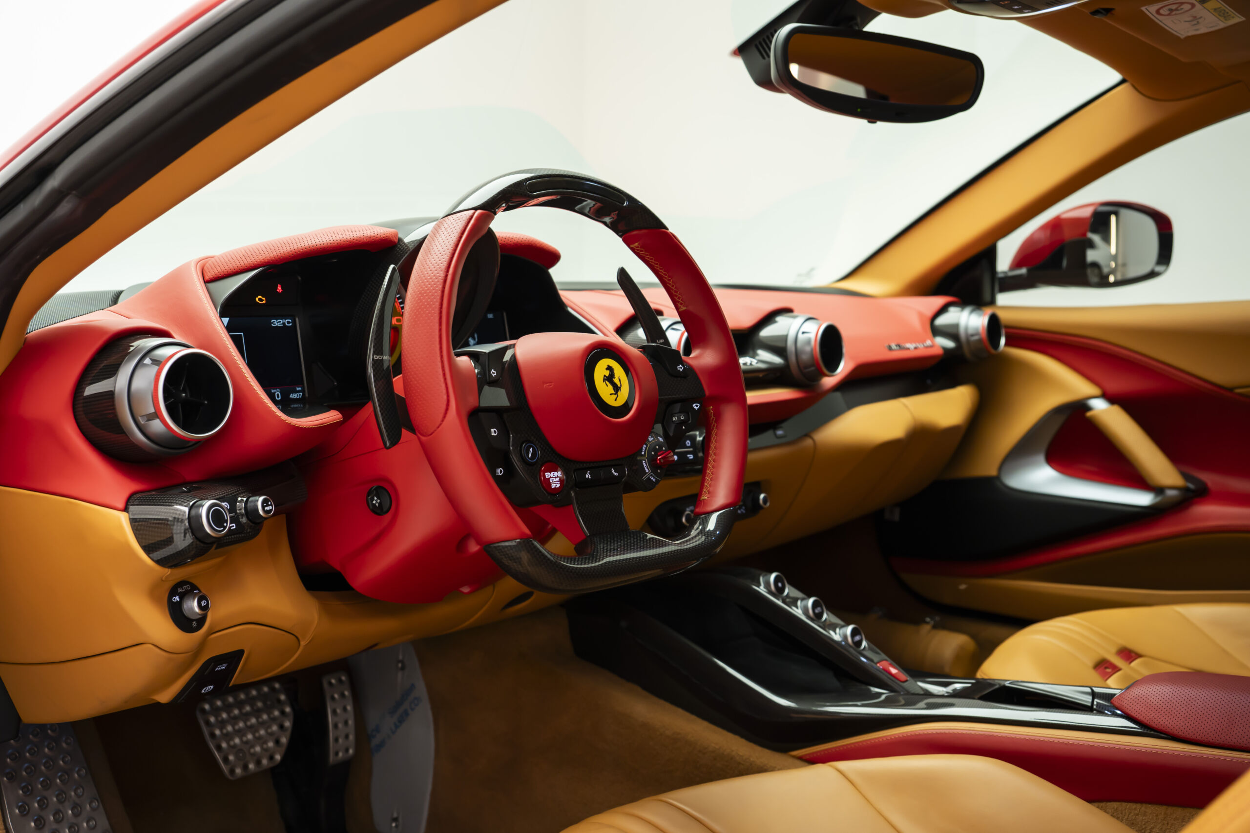 
								2019 Ferrari 812 Superfast full									