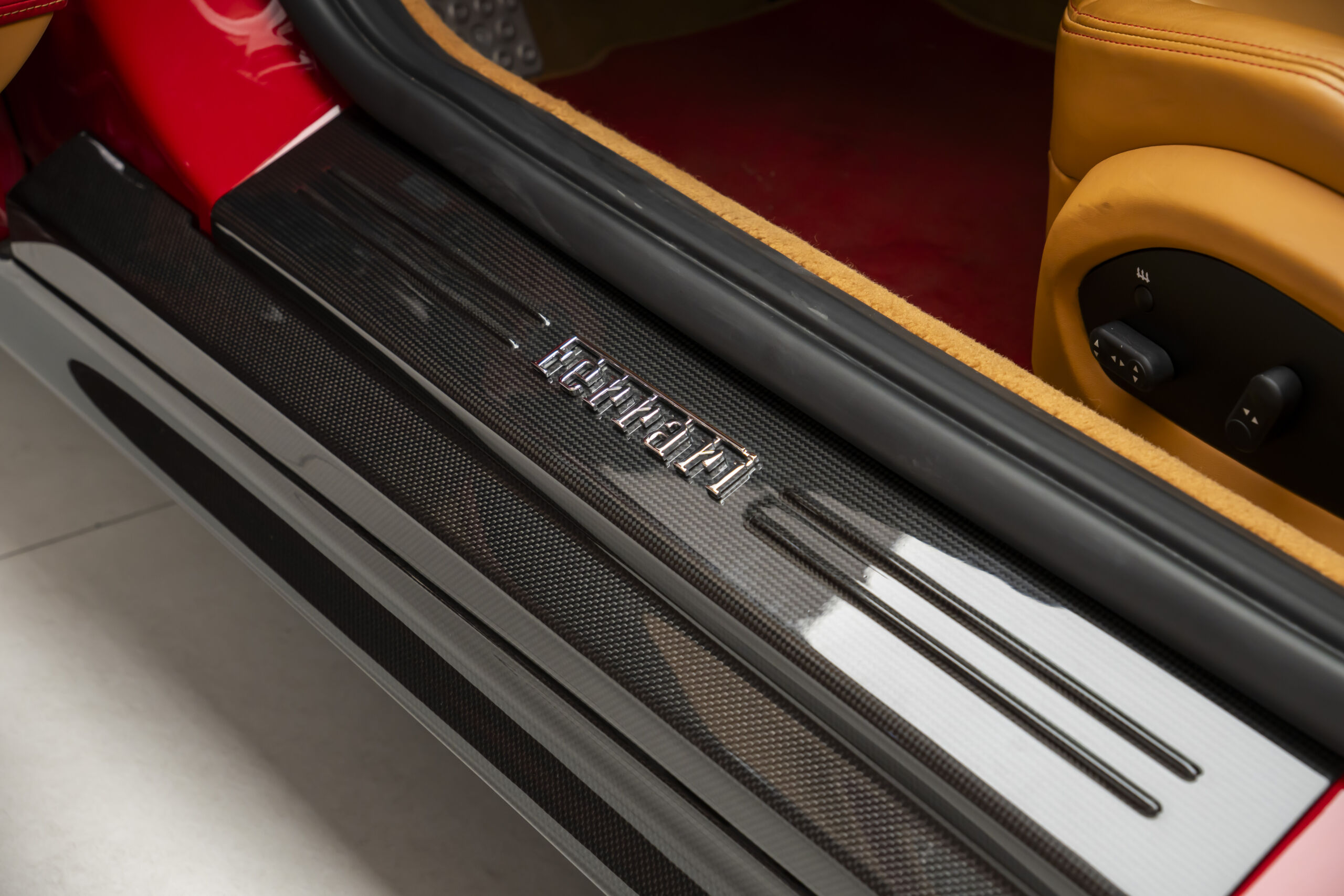 
								2019 Ferrari 812 Superfast full									