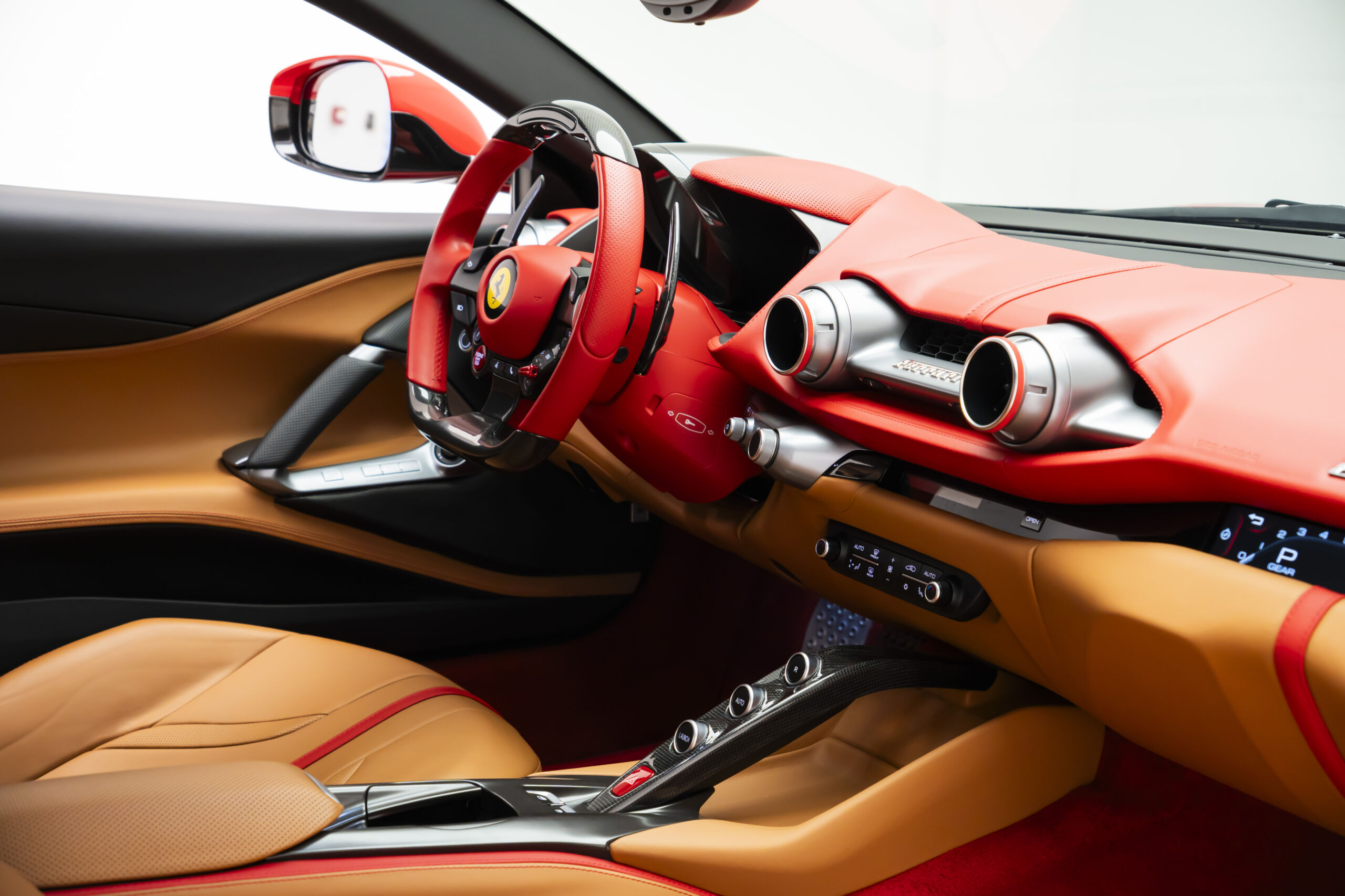 
								2018 Ferrari 812 Superfast full									
