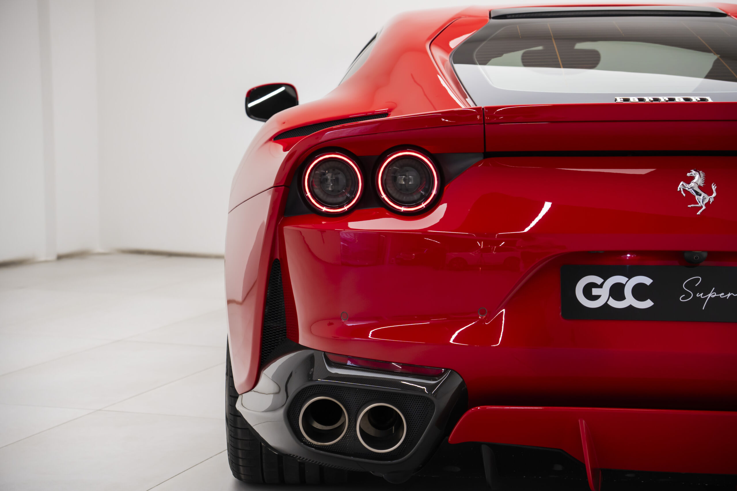 
								2018 Ferrari 812 Superfast full									