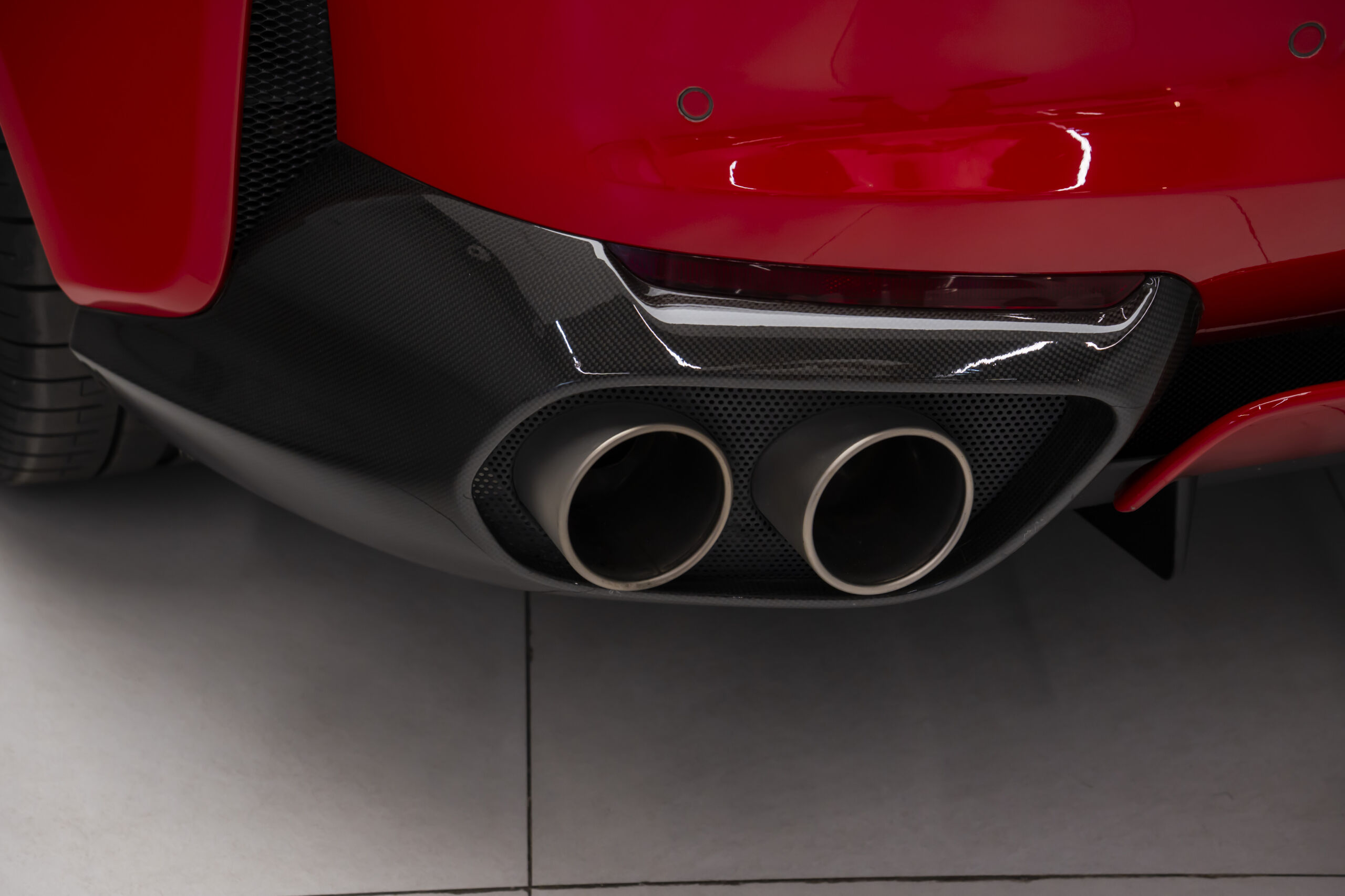 
								2018 Ferrari 812 Superfast full									