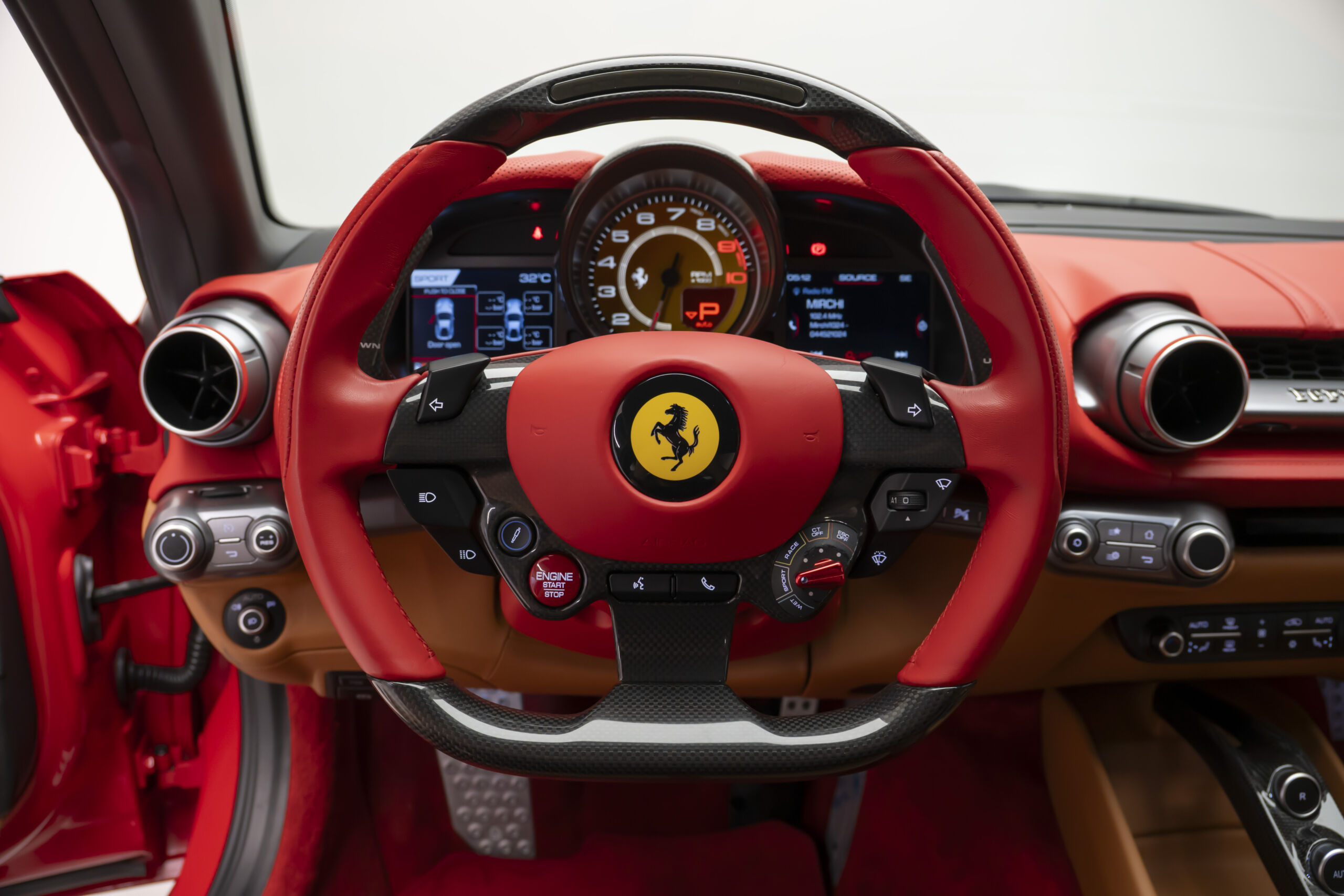 
								2018 Ferrari 812 Superfast full									