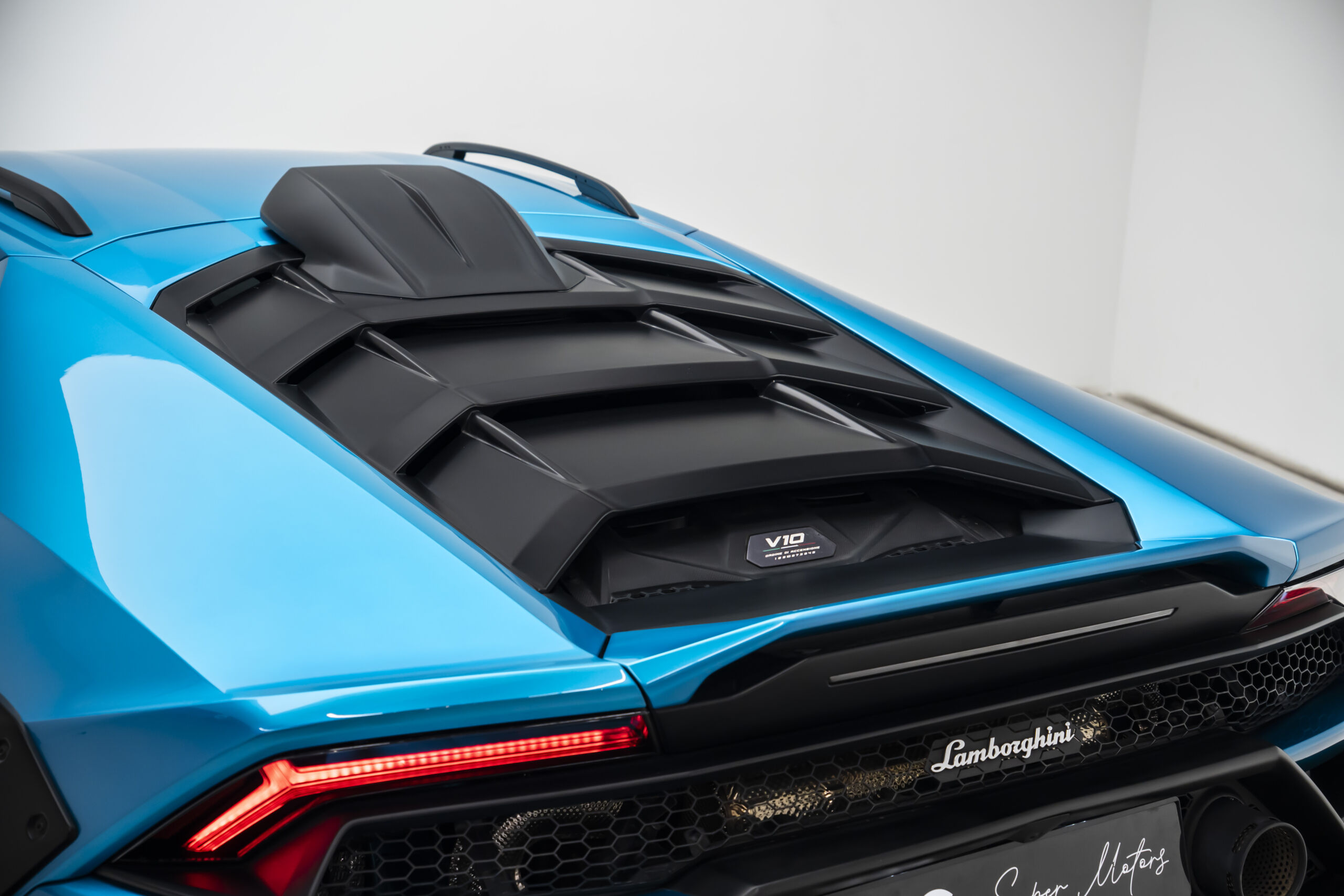 
								2023 Lamborghini Huracan Sterrato full									