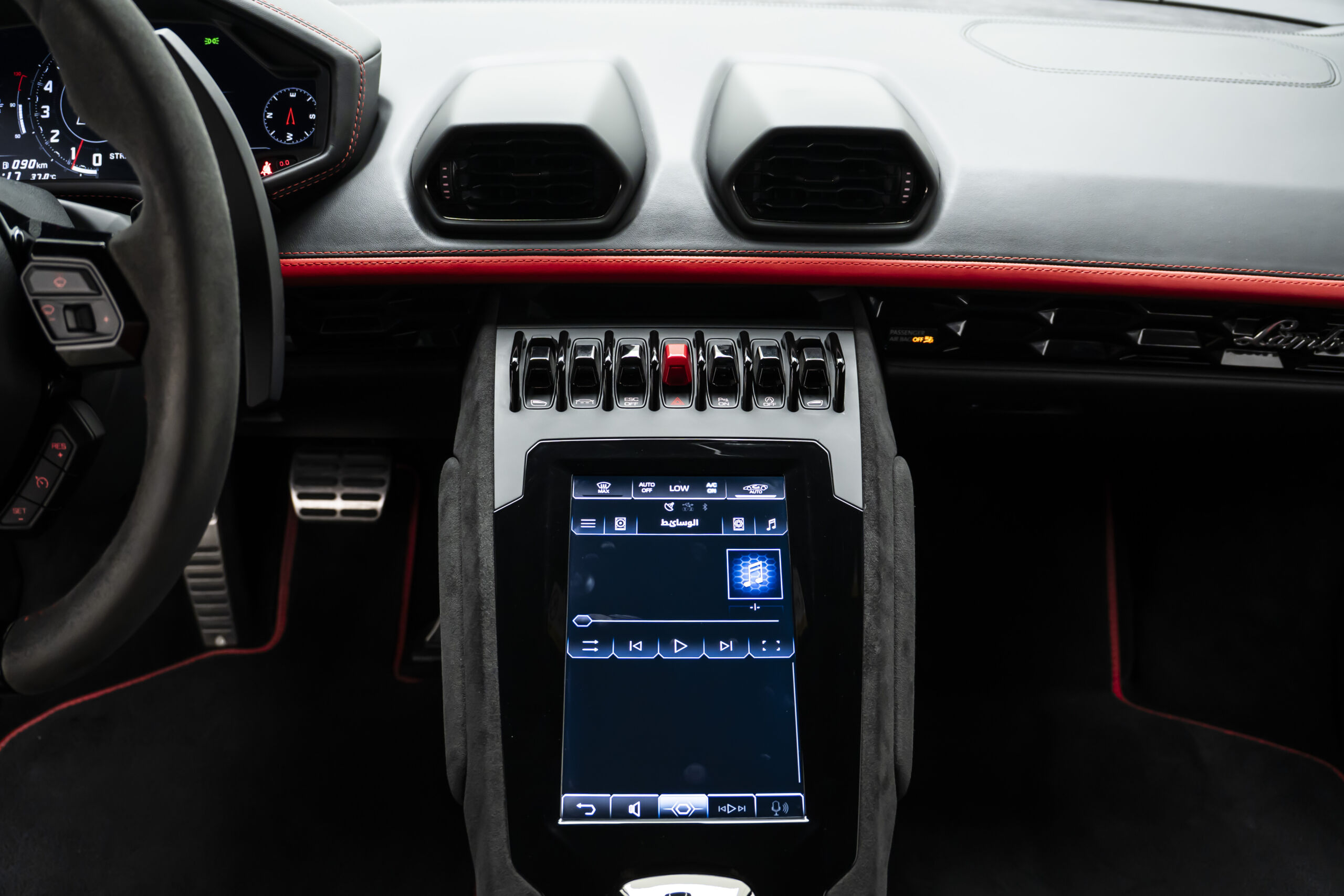 
								2023 Lamborghini Huracan Sterrato full									