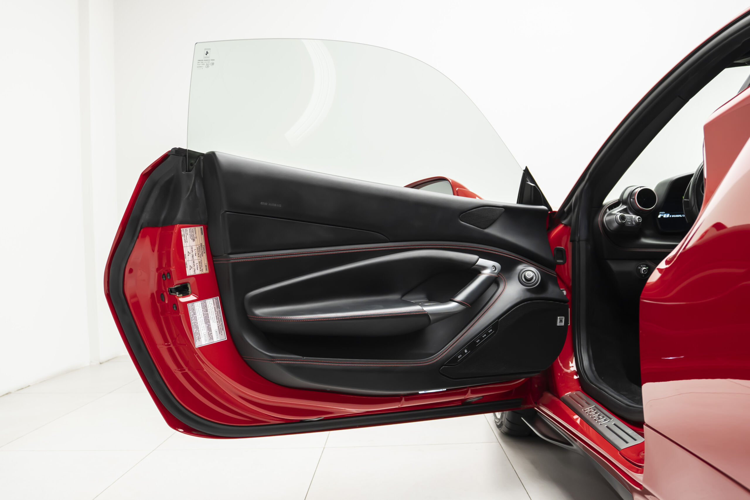 
								2021 Ferrari F8 Tributo full									