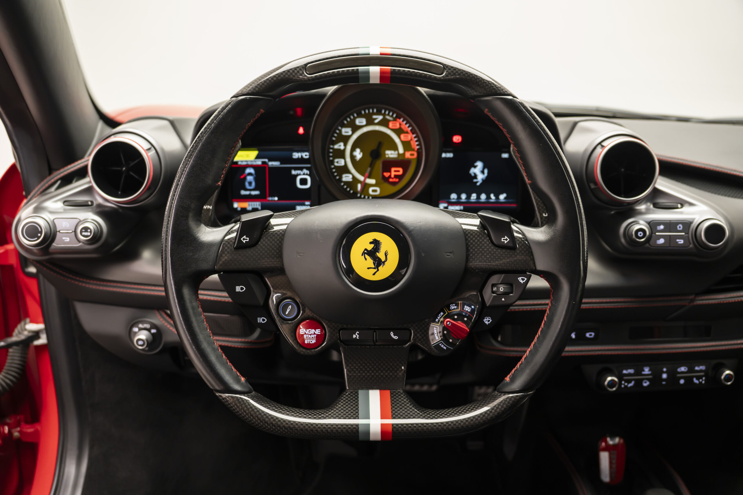 
								2021 Ferrari F8 Tributo full									