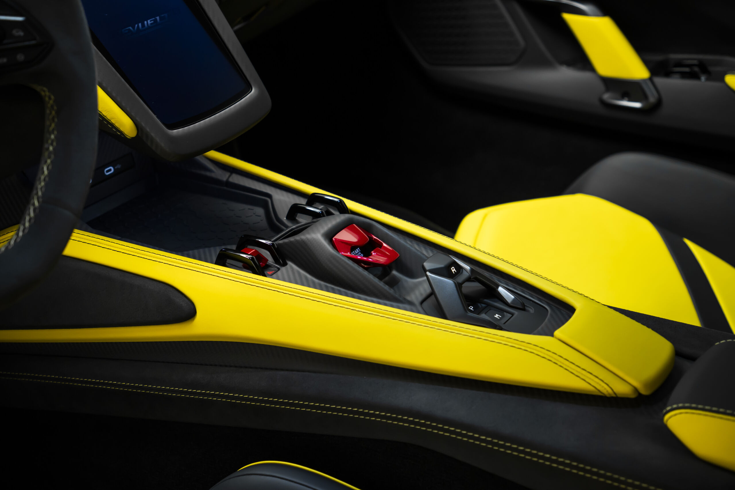 
								2025 Lamborghini Revuelto Ad Personam full									
