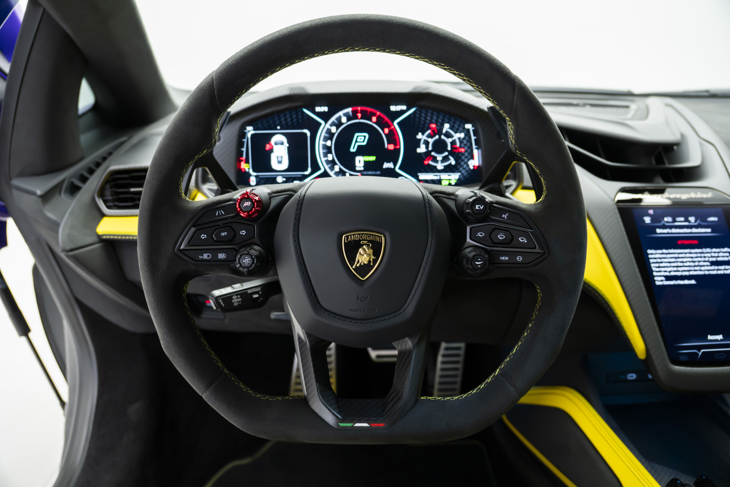 
								2025 Lamborghini Revuelto Ad Personam full									