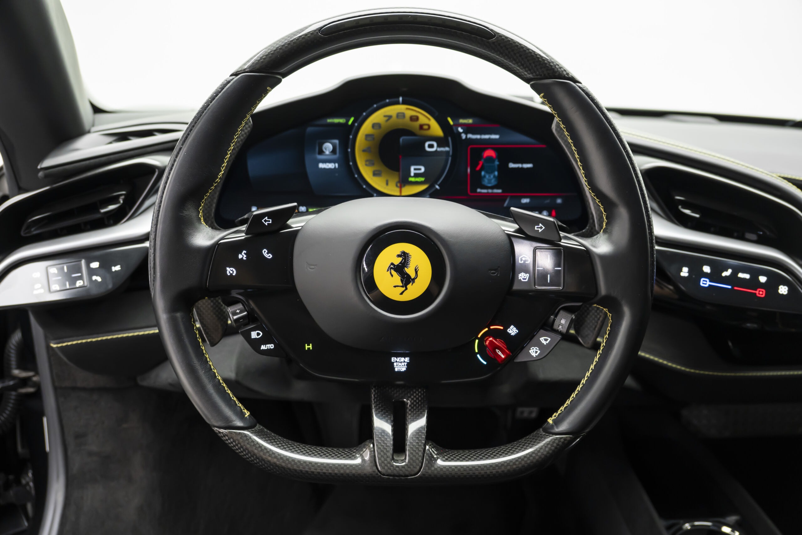 
								2021 Ferrari SF90 Stradale full									