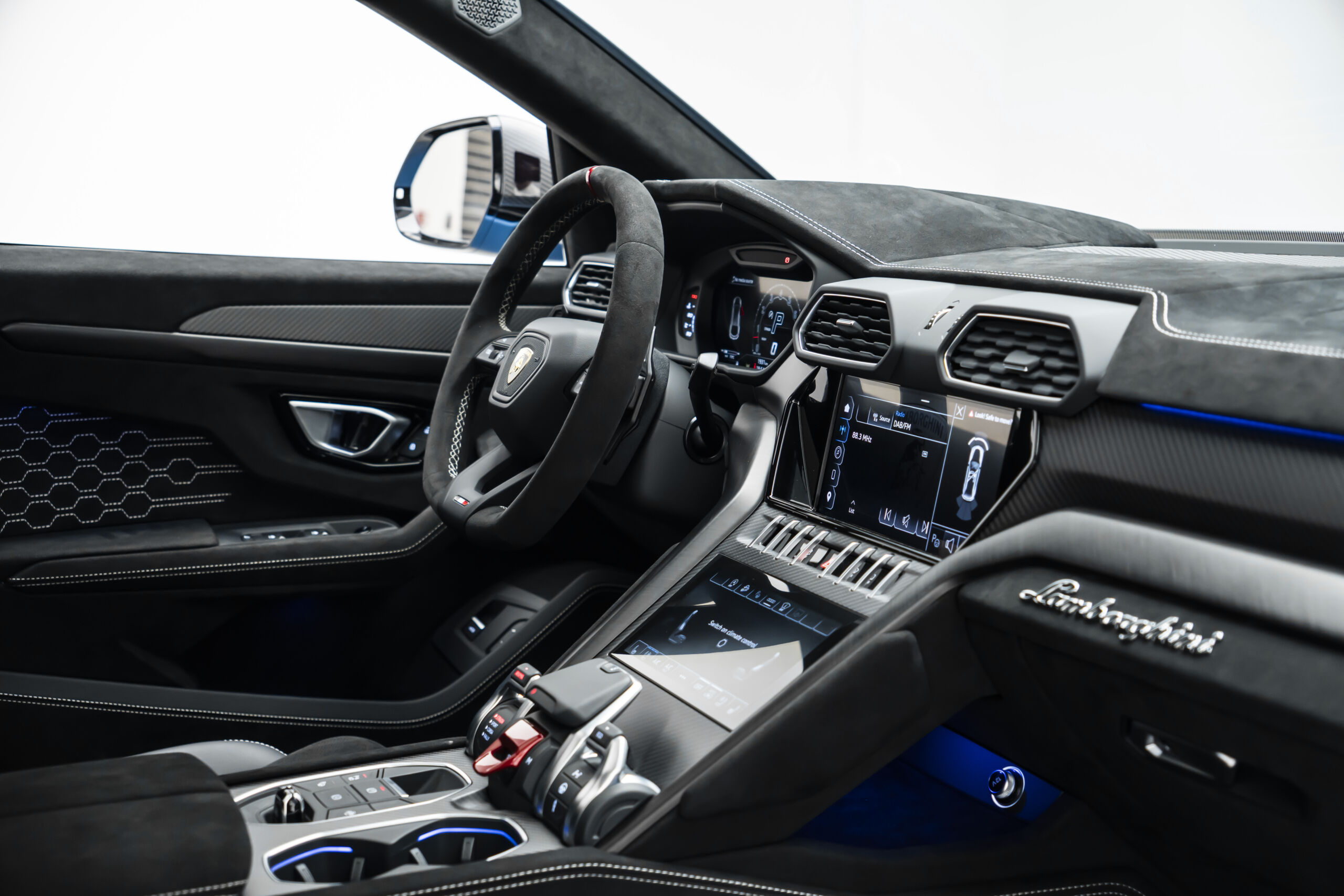 
								2024 Lamborghini Urus Performante full									